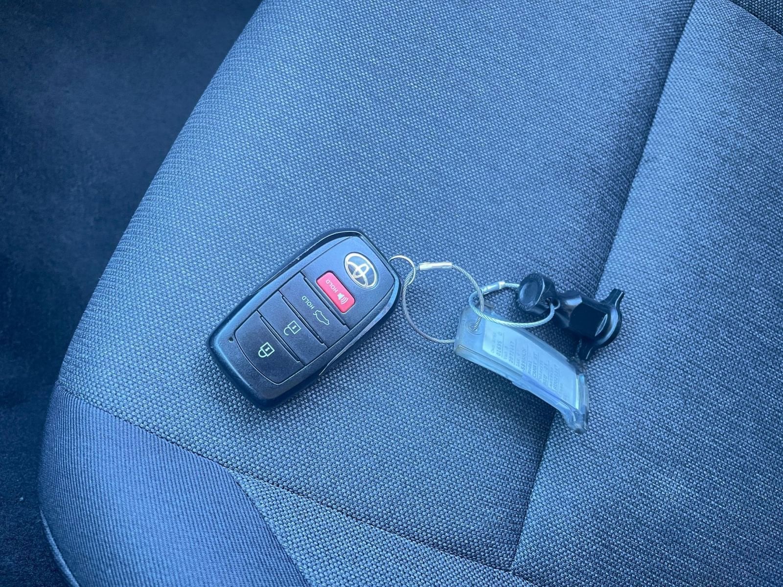 Thumbnail: 2025 Toyota Camry - 22