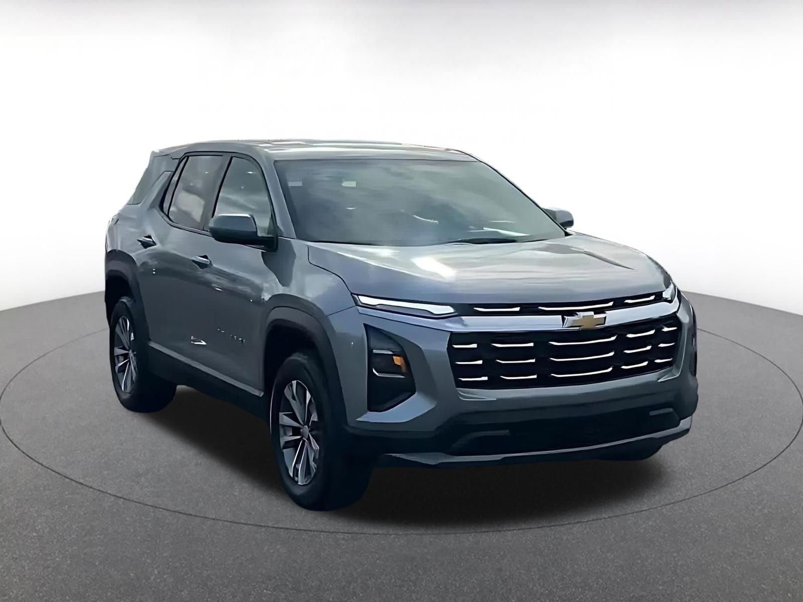 Thumbnail: 2025 Chevrolet Equinox - 3