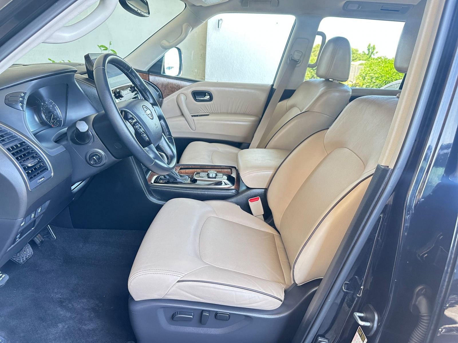 2024 Nissan Armada SL 27
