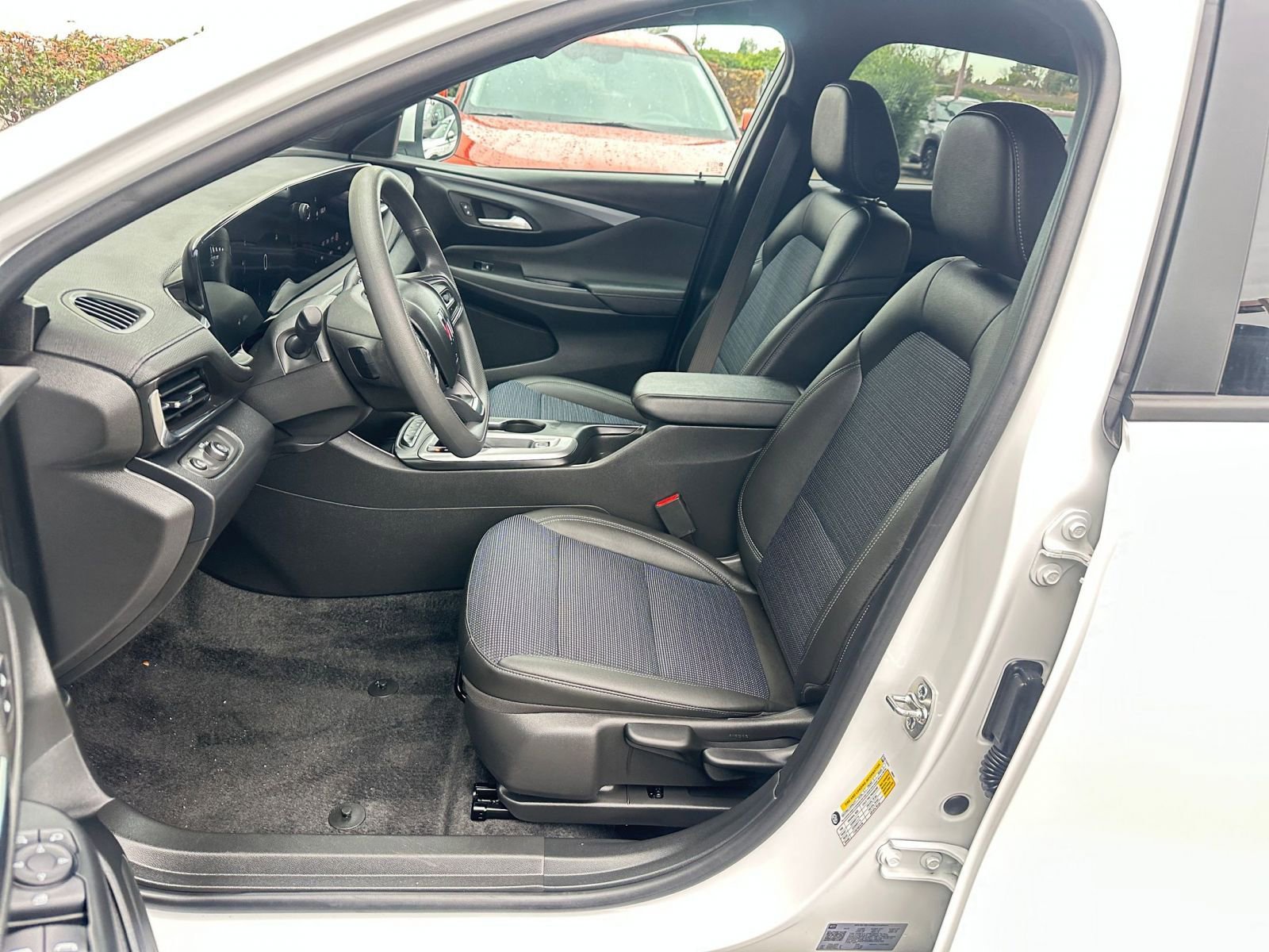 Thumbnail: 2025 Buick Envista - 27