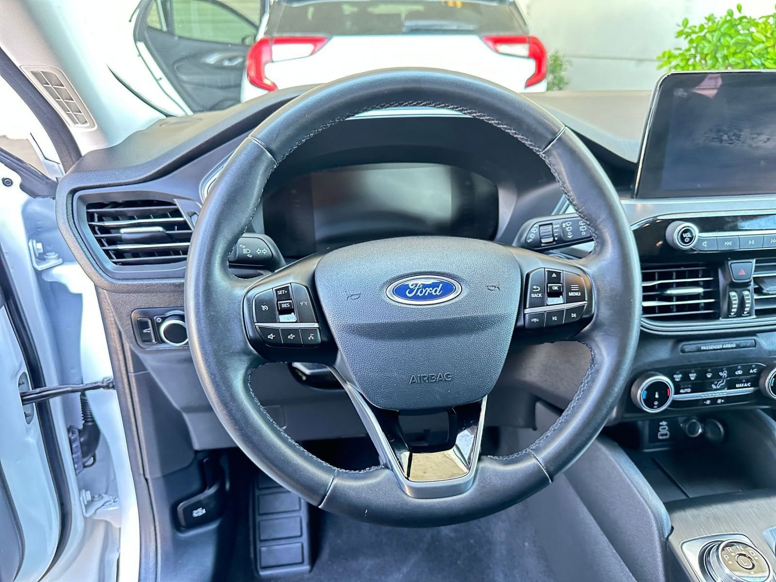 Thumbnail: 2024 Ford Escape - 28