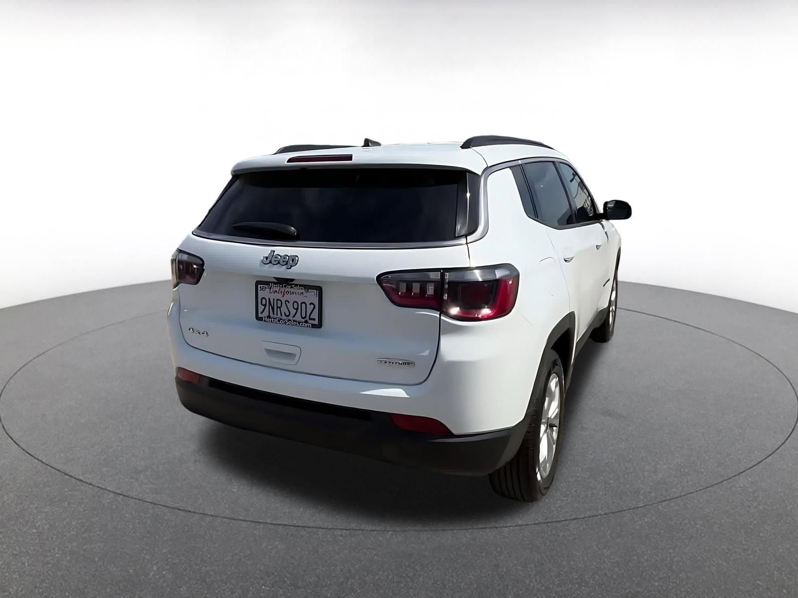 Thumbnail: 2025 Jeep Compass - 15