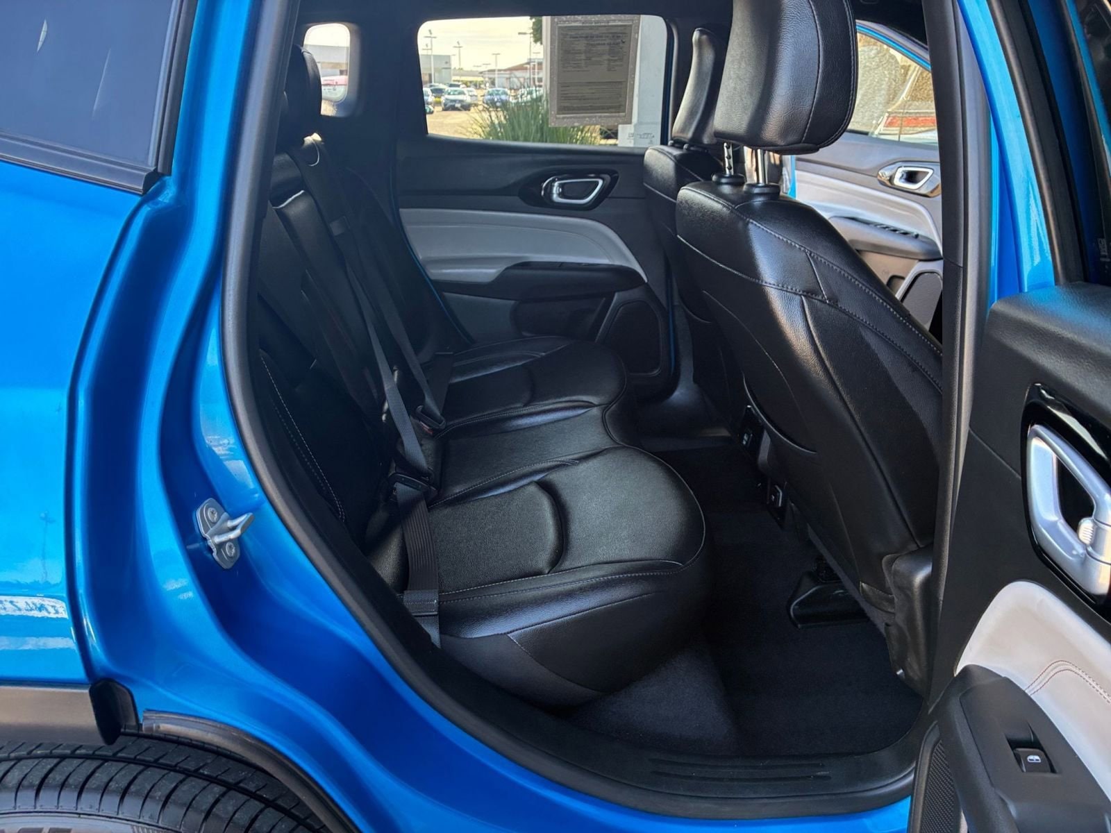 Thumbnail: 2025 Jeep Compass - 27