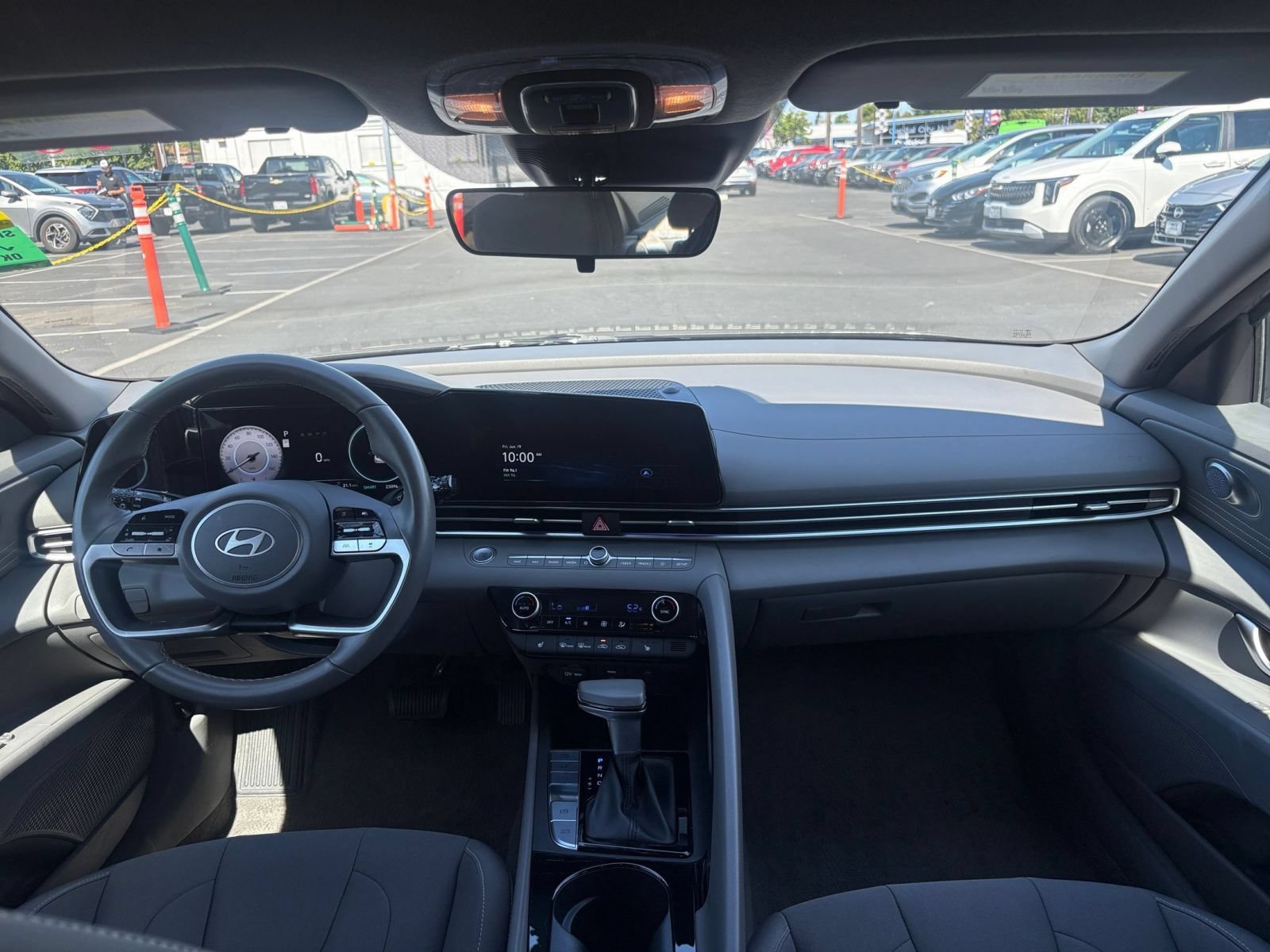 Thumbnail: 2025 Hyundai Elantra - 33