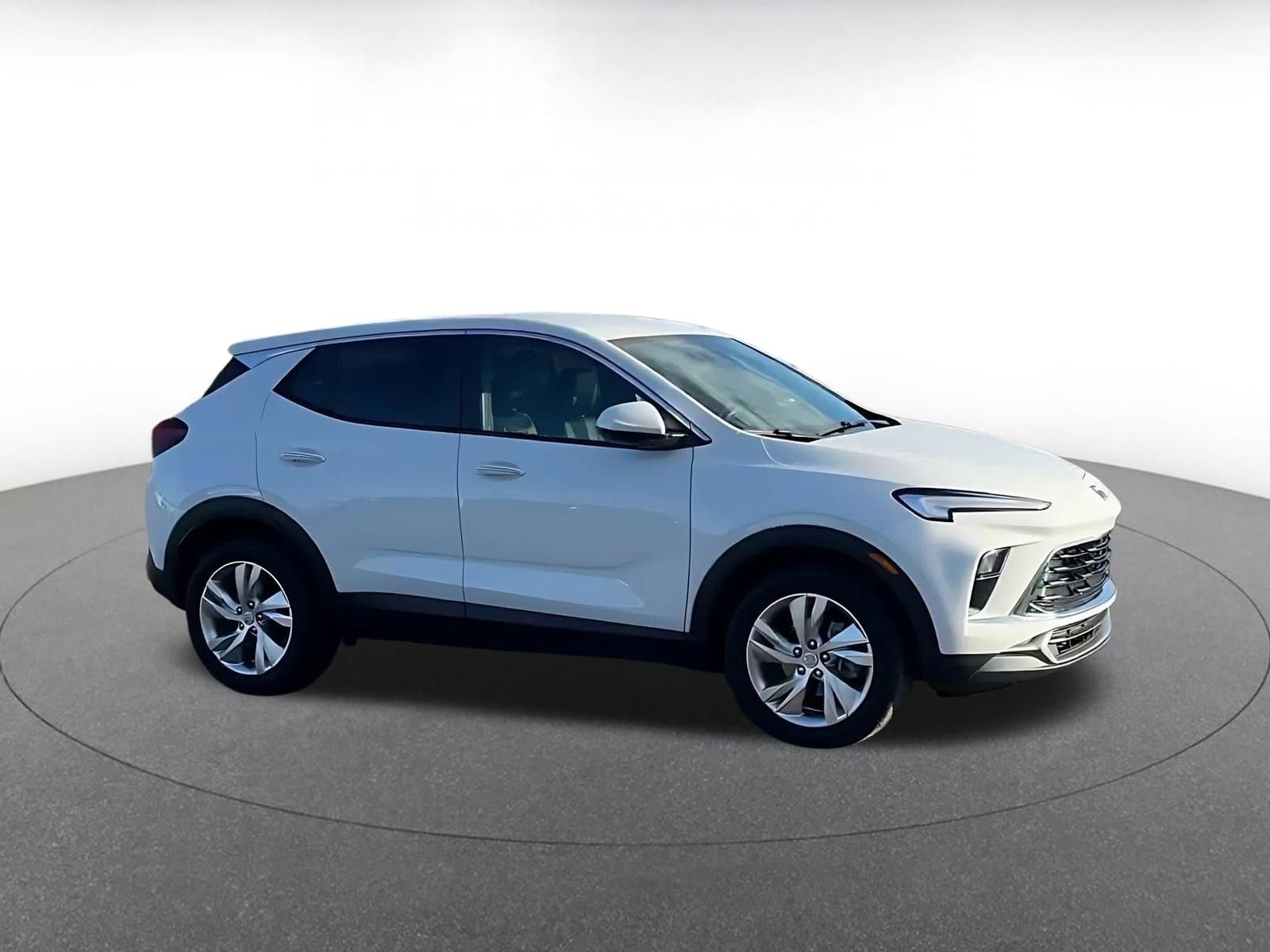 Thumbnail: 2025 Buick Encore GX - 2