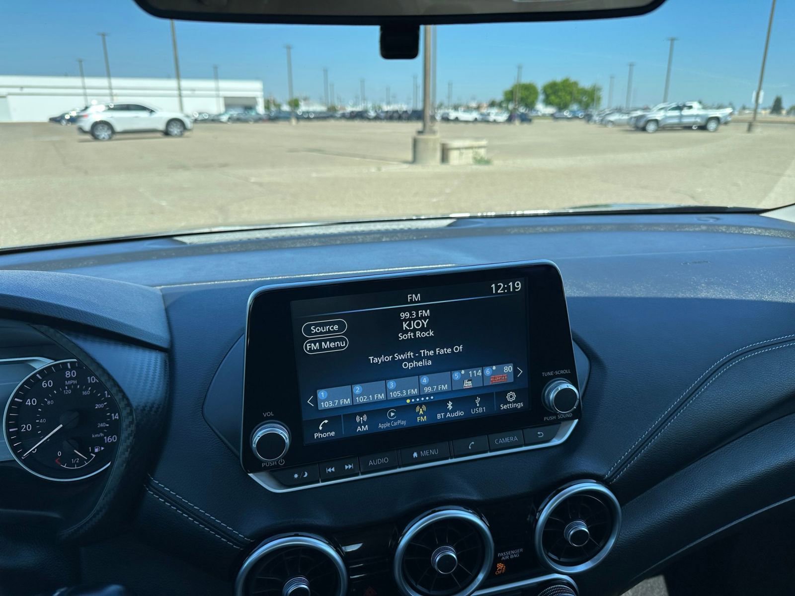 Thumbnail: 2025 Nissan Sentra - 17