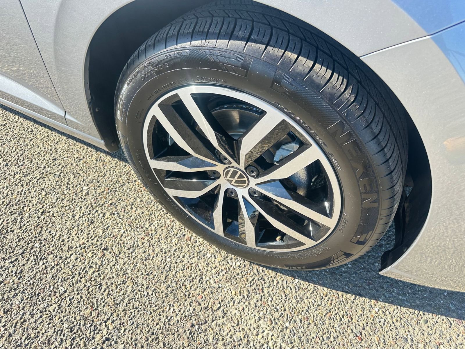 Thumbnail: 2025 Volkswagen Jetta - 30