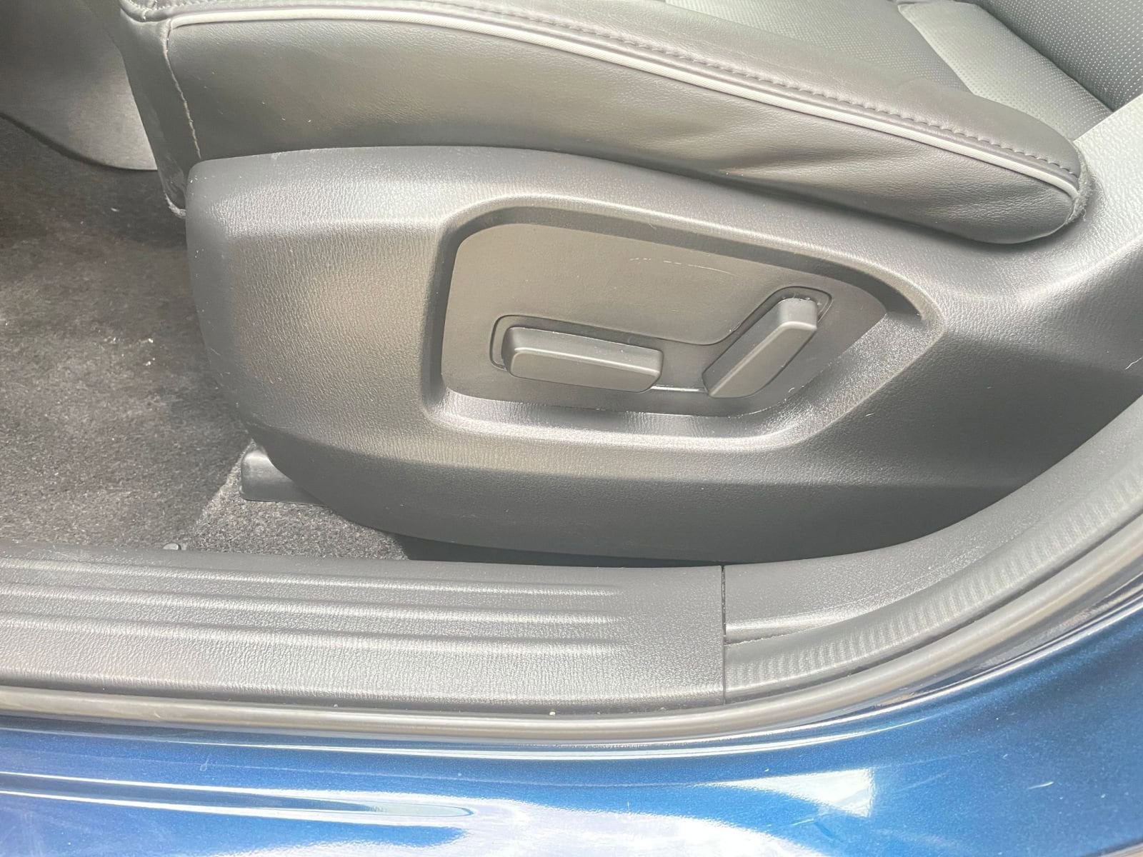 Thumbnail: 2025 Mazda CX-5 - 23