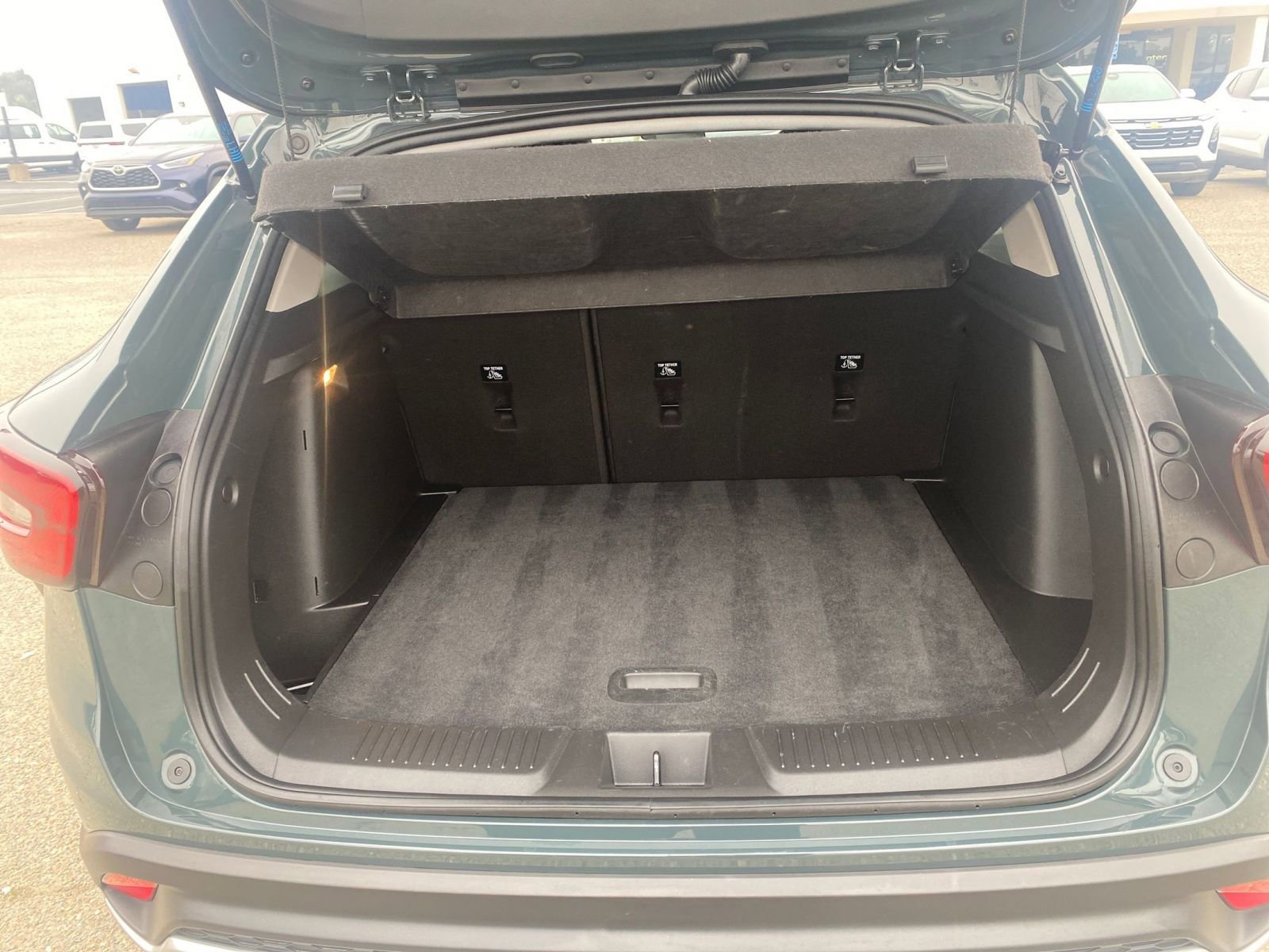 Thumbnail: 2025 Chevrolet Trax - 31