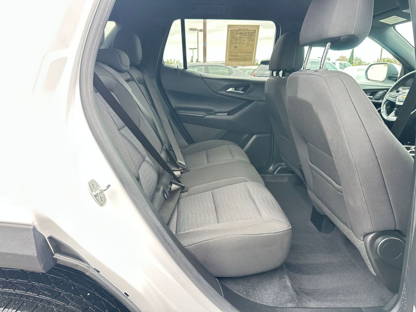 Thumbnail: 2025 Chevrolet Equinox - 25