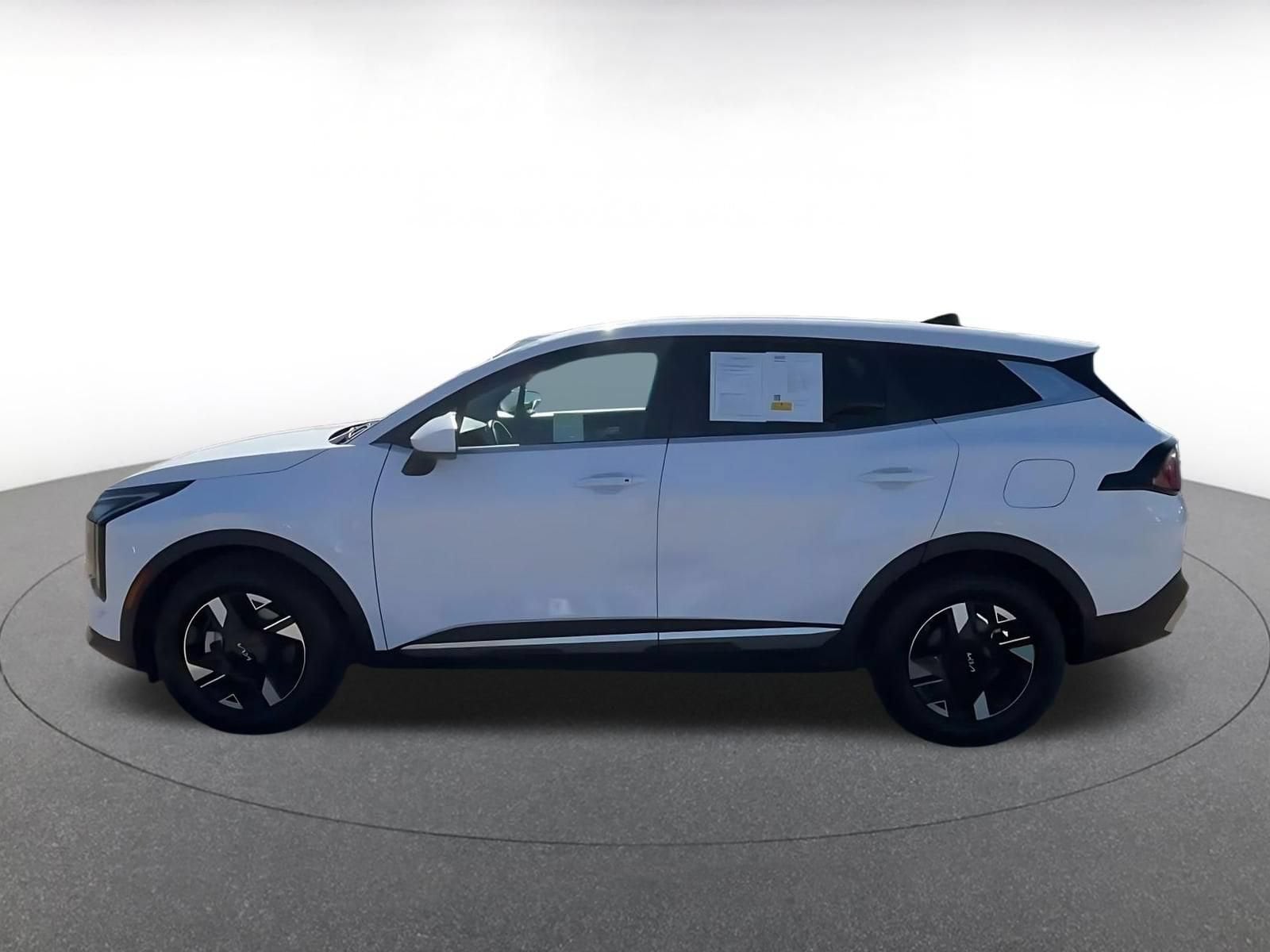 Thumbnail: 2026 Kia Sportage - 8