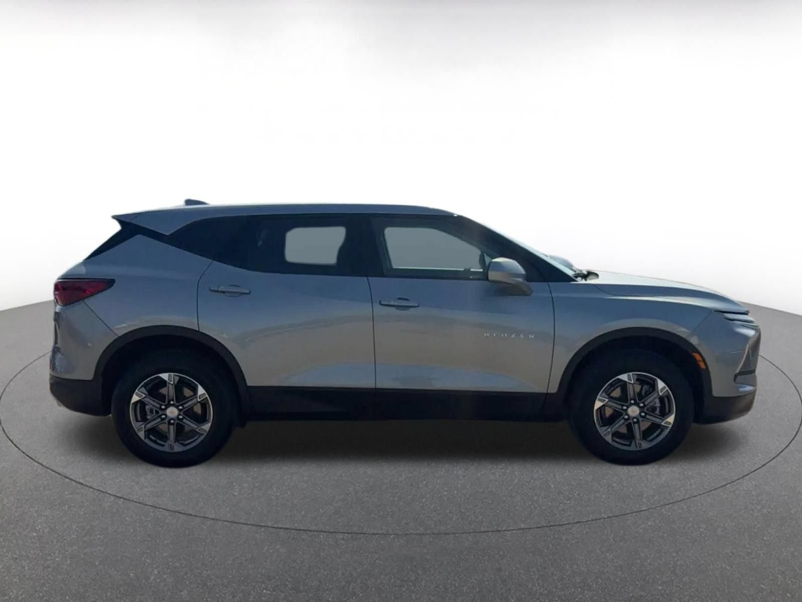 Thumbnail: 2026 Chevrolet Blazer - 16