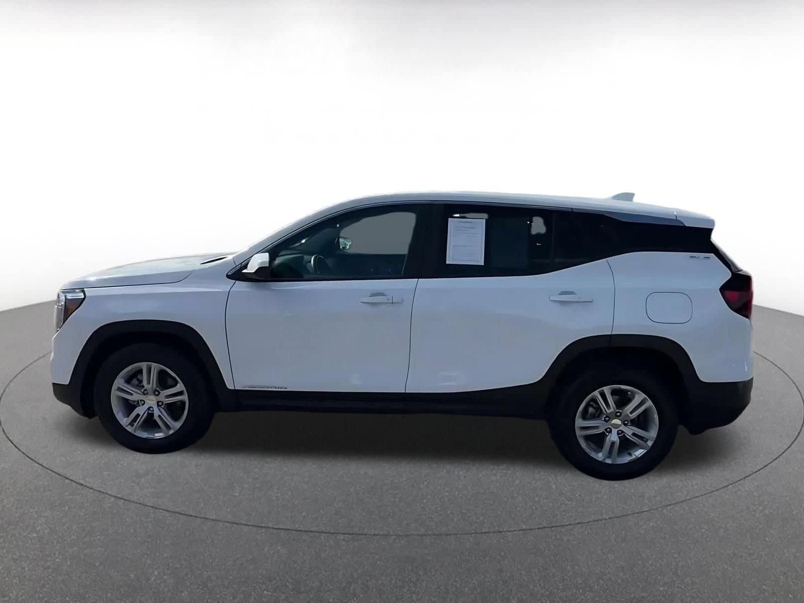 Thumbnail: 2024 GMC Terrain - 8
