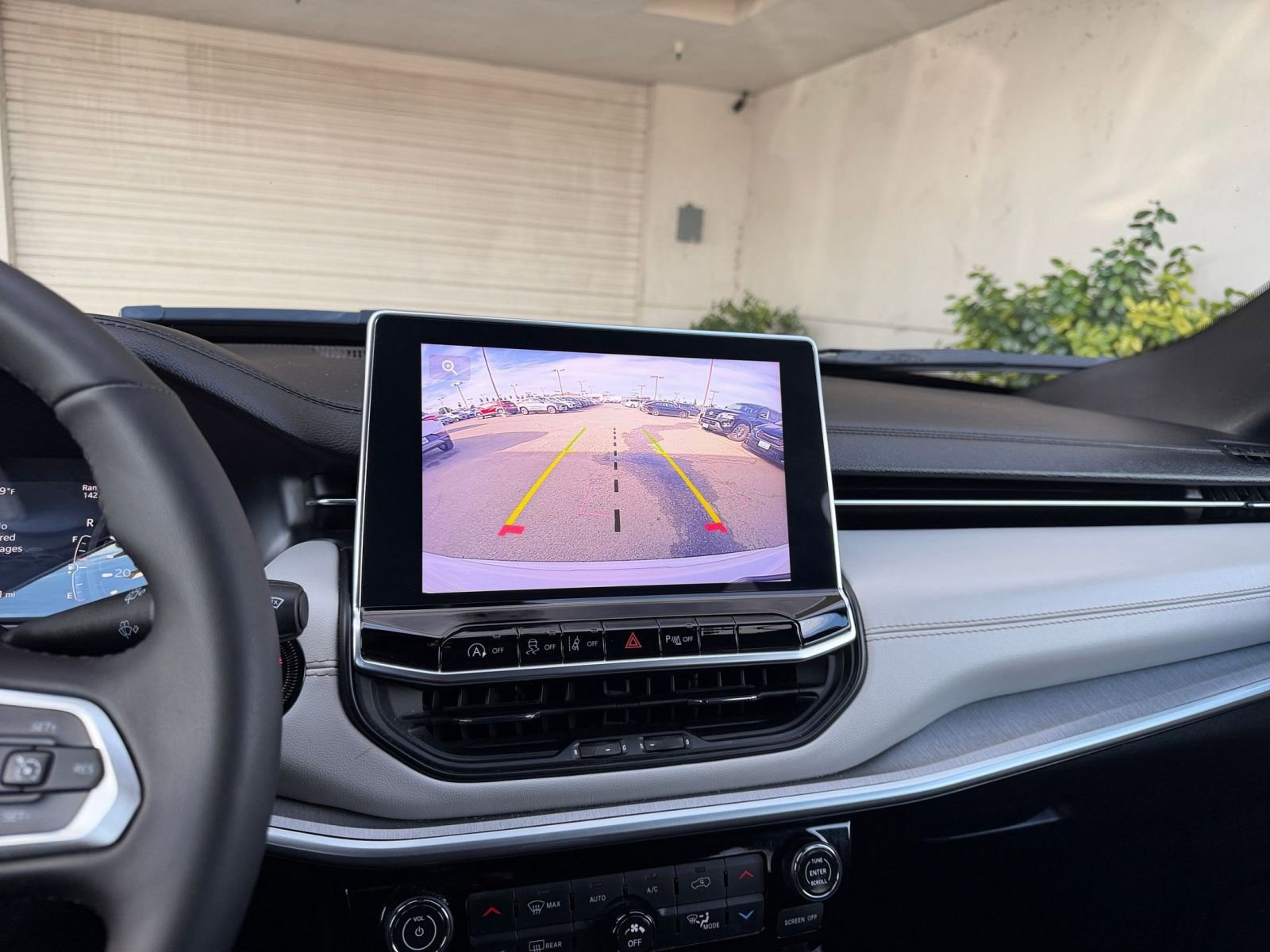 Thumbnail: 2025 Jeep Compass - 24