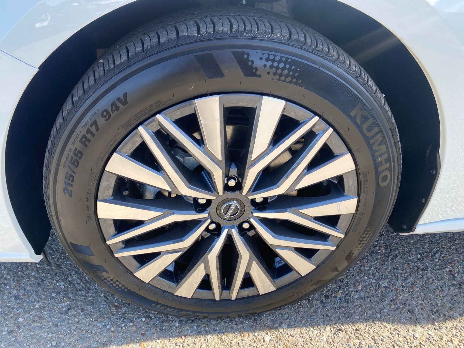 Thumbnail: 2025 Nissan Altima - 31