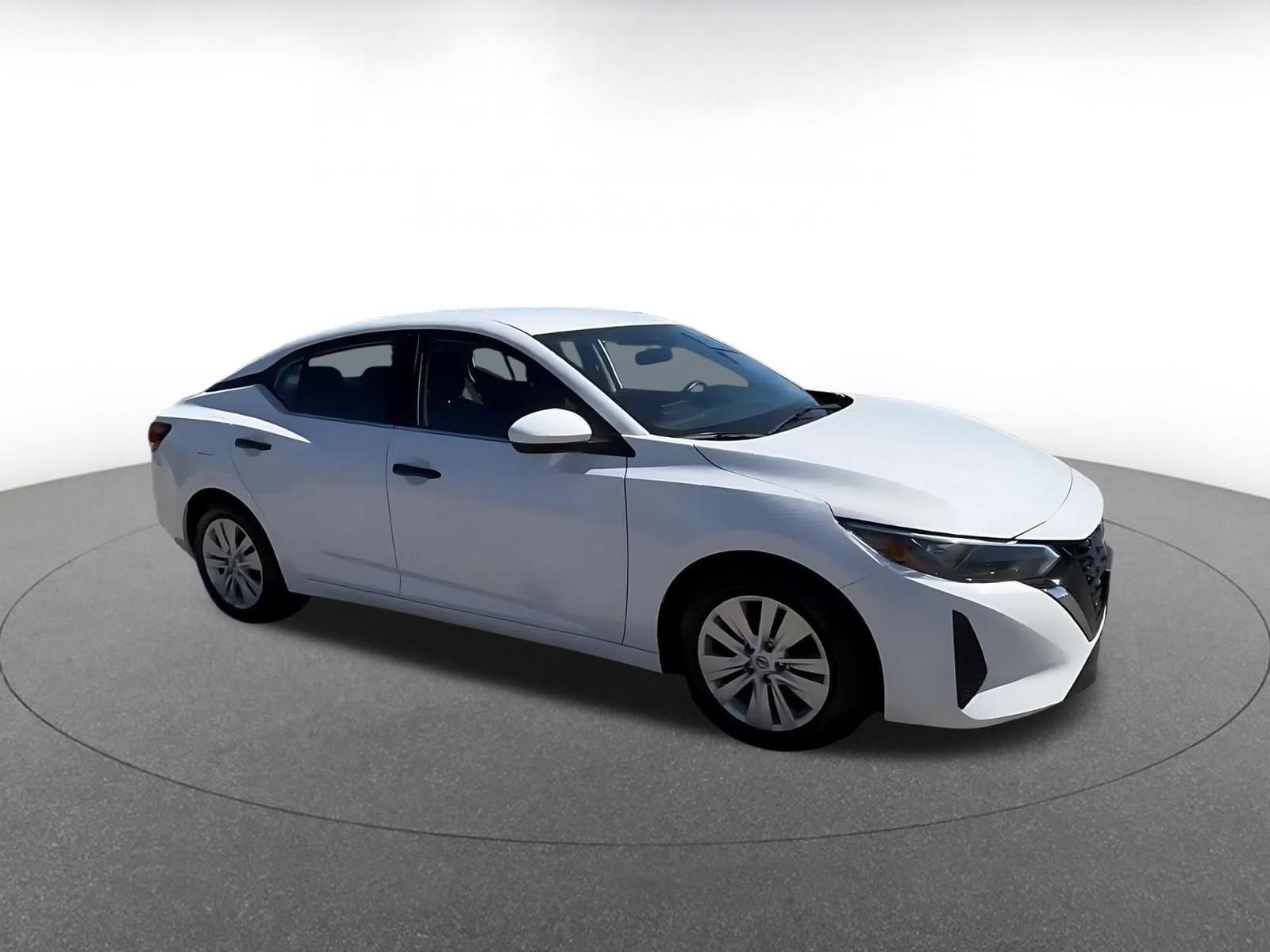 Thumbnail: 2025 Nissan Sentra - 2