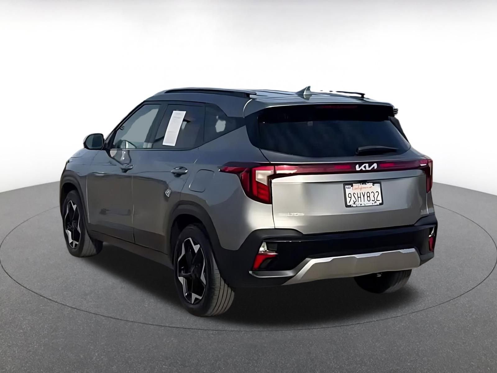 Thumbnail: 2025 Kia Seltos - 11