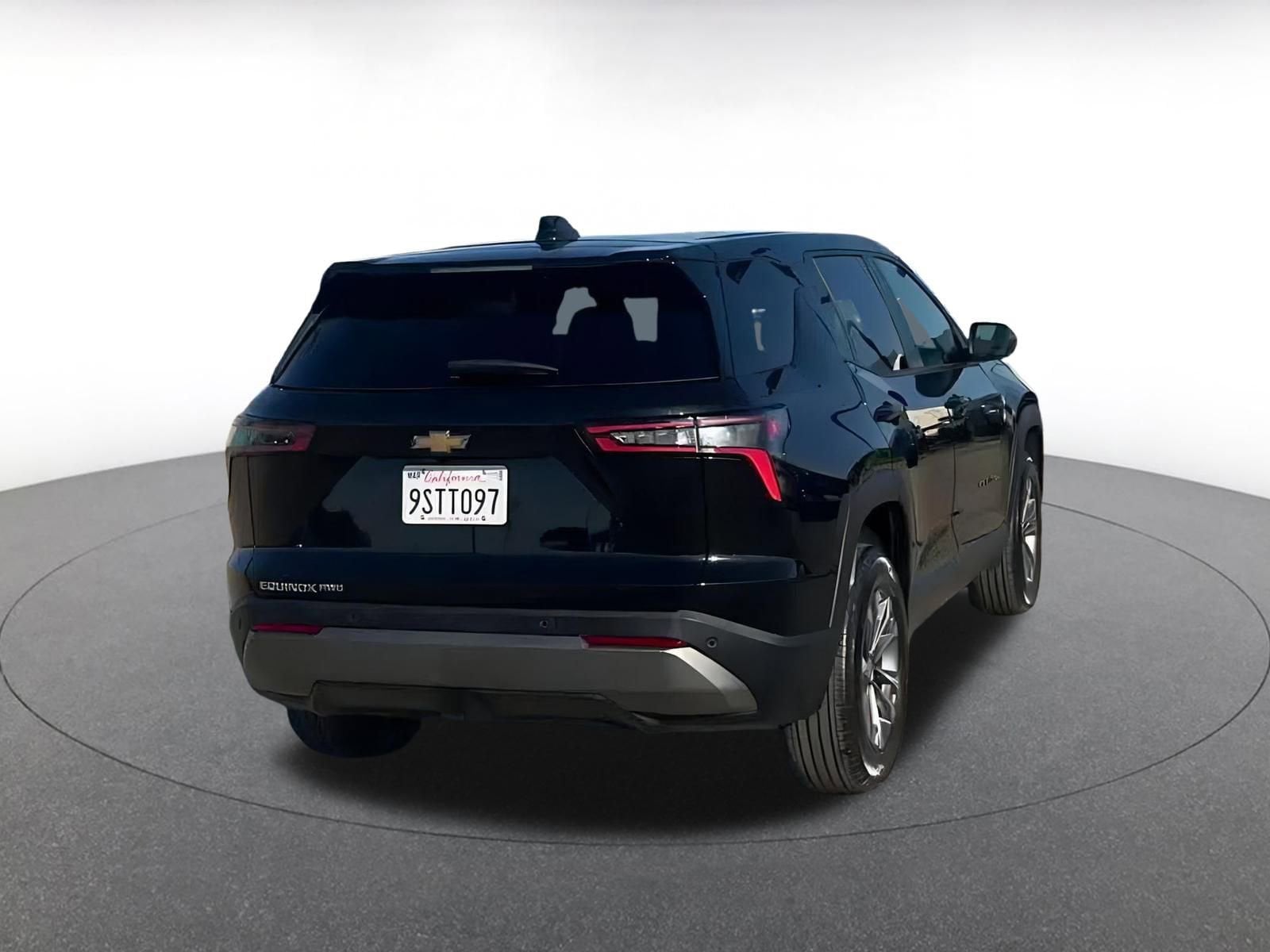 Thumbnail: 2025 Chevrolet Equinox - 11