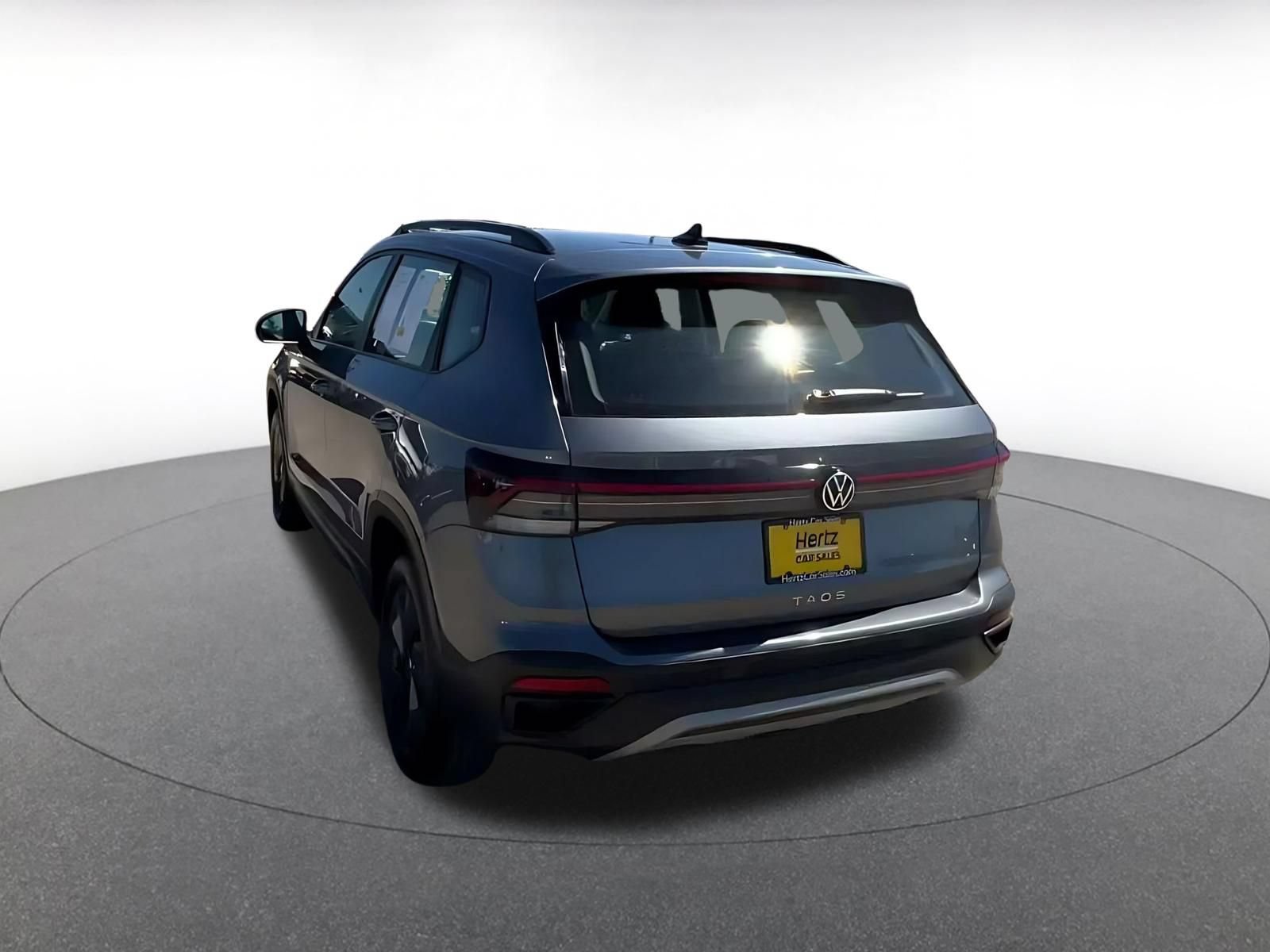 Thumbnail: 2026 Volkswagen Taos - 10