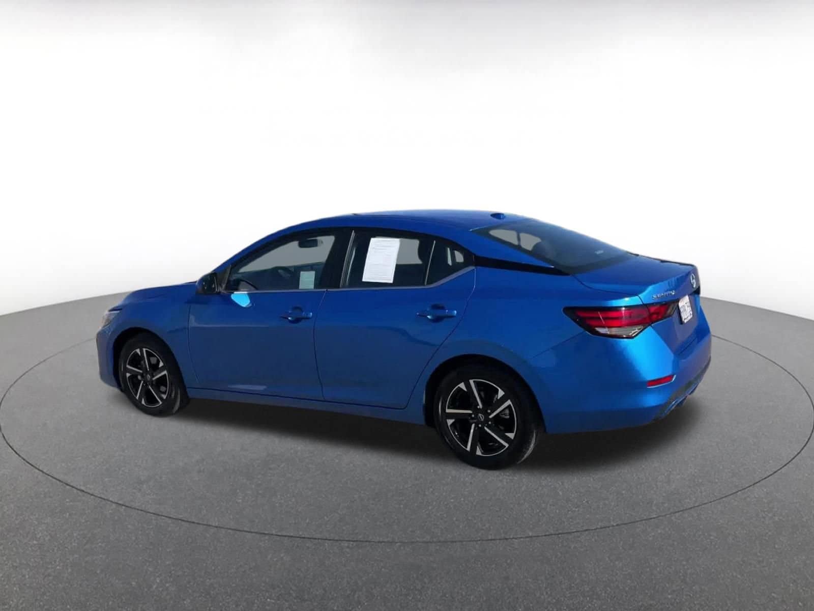 Thumbnail: 2025 Nissan Sentra - 10