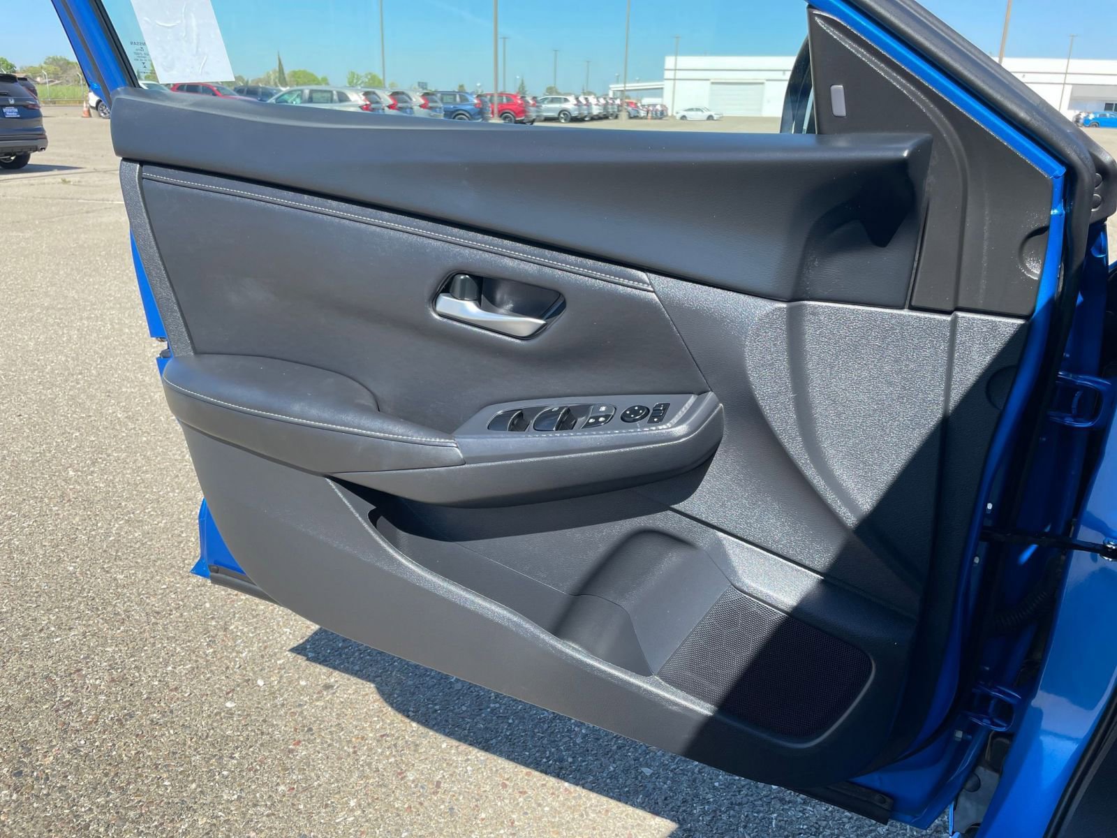 Thumbnail: 2025 Nissan Sentra - 18