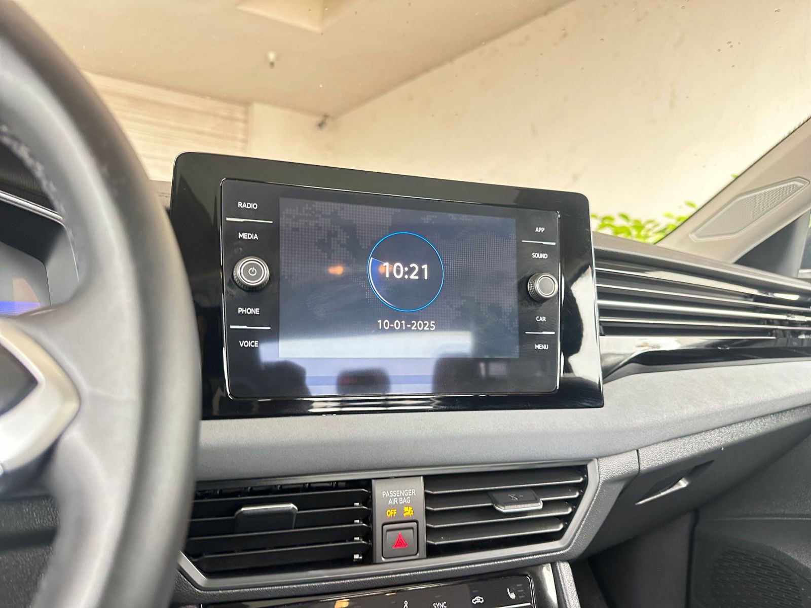 Thumbnail: 2025 Volkswagen Jetta - 21