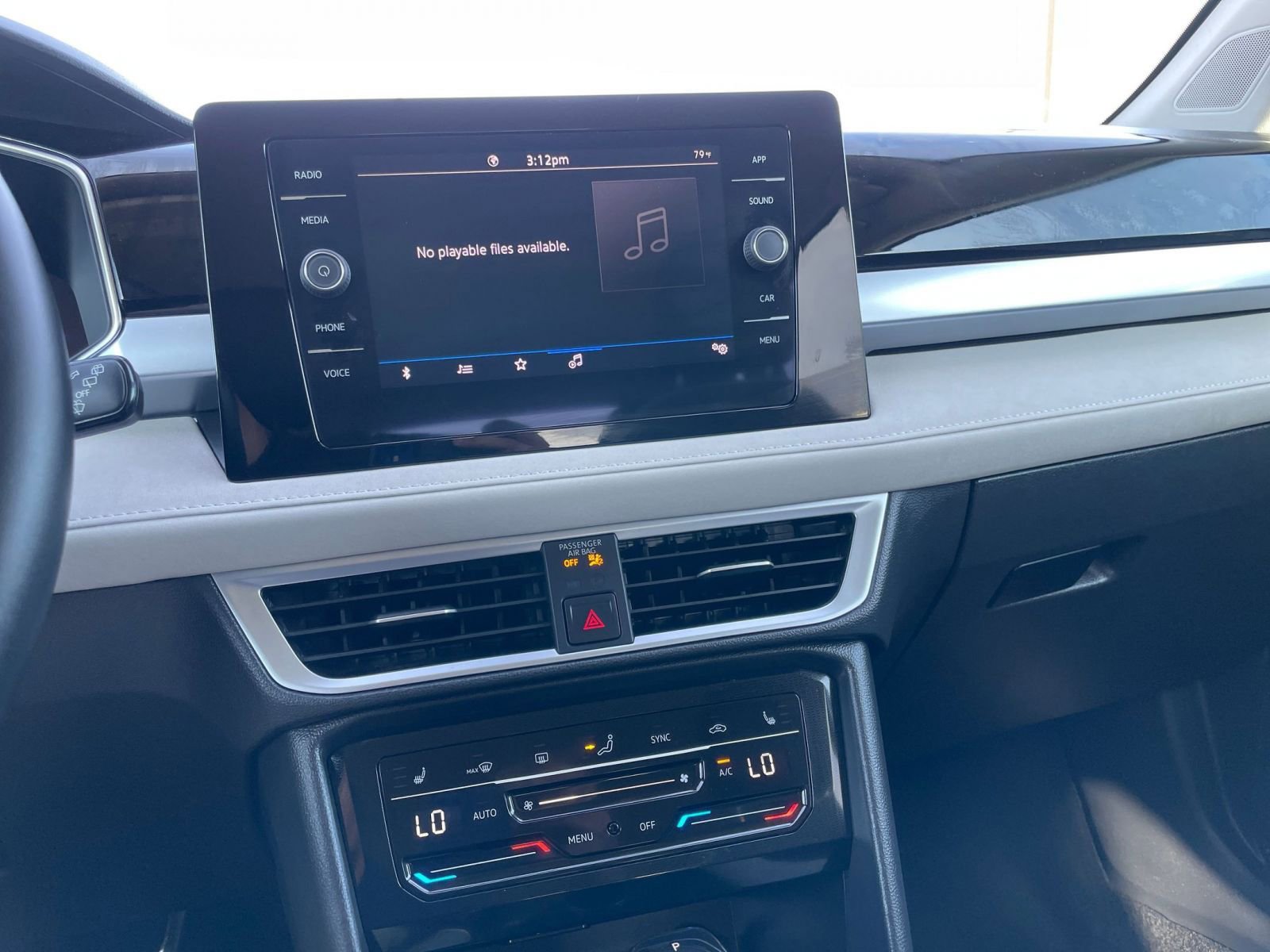 Thumbnail: 2025 Volkswagen Taos - 17