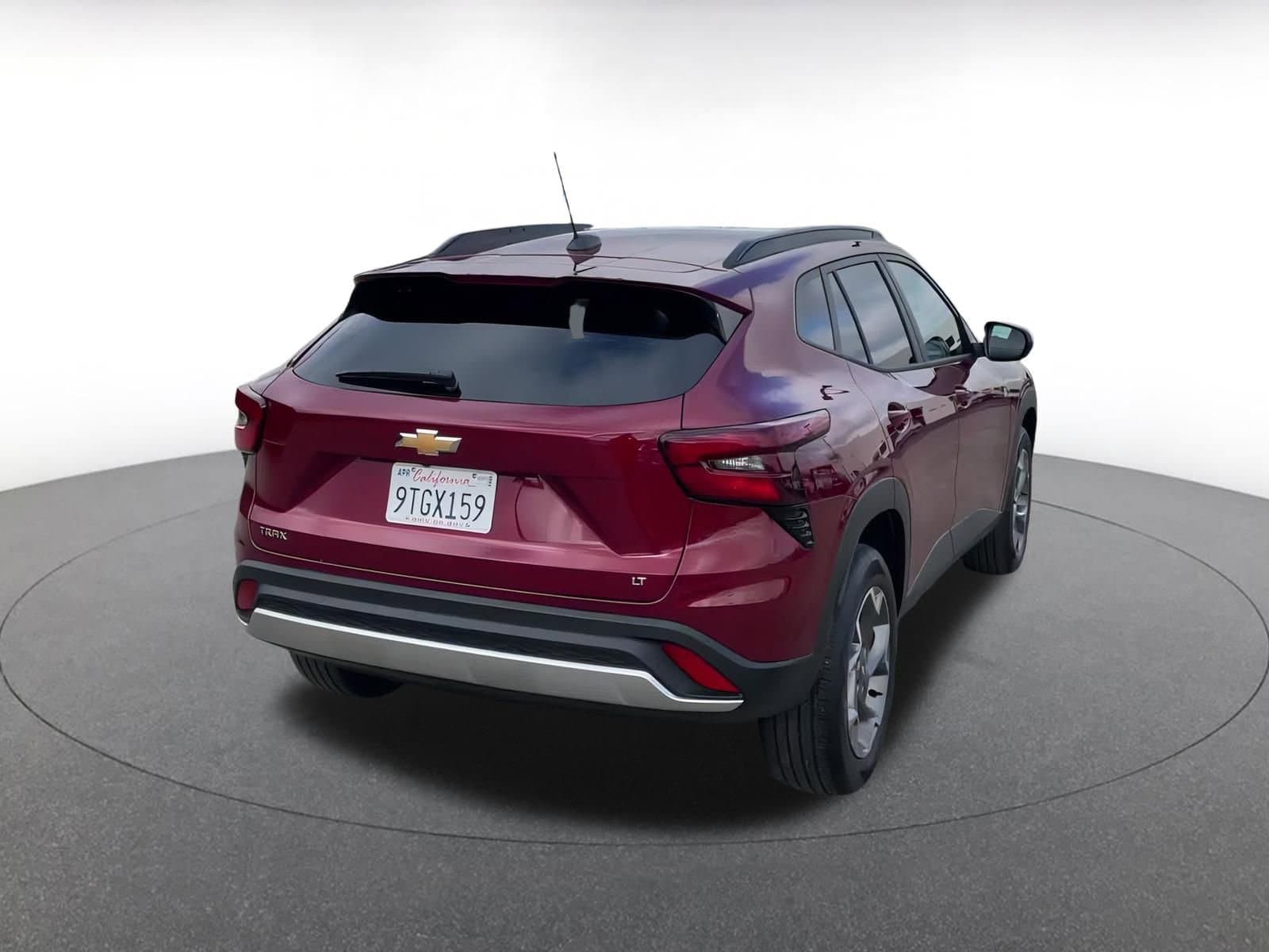 Thumbnail: 2025 Chevrolet Trax - 14