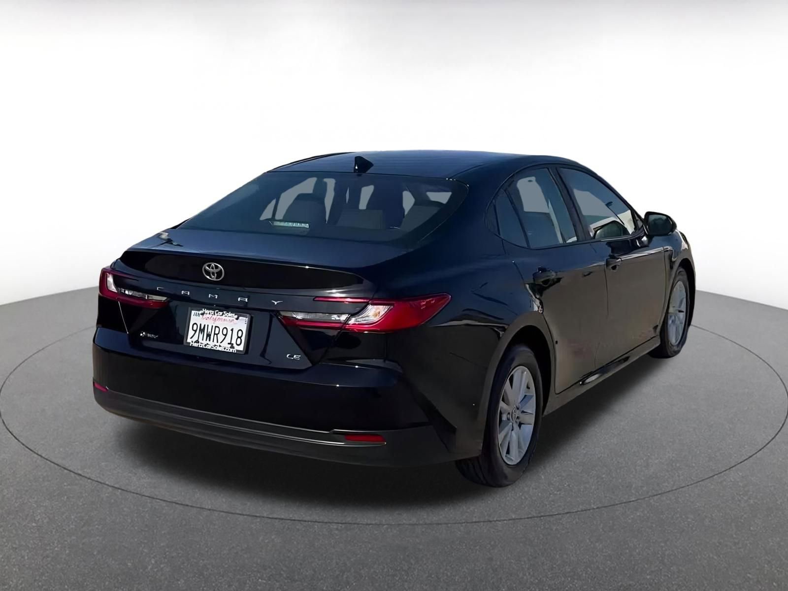 Thumbnail: 2025 Toyota Camry - 15