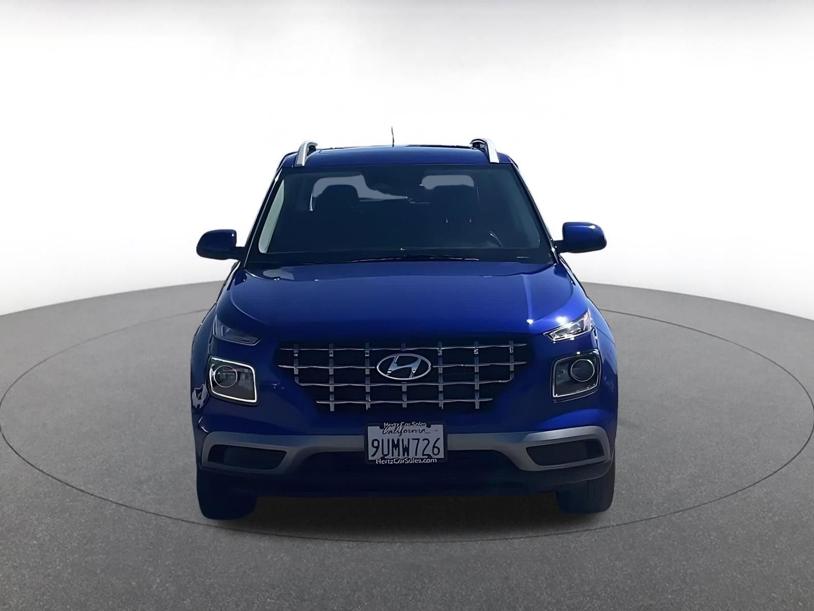 Thumbnail: 2025 Hyundai Venue - 3