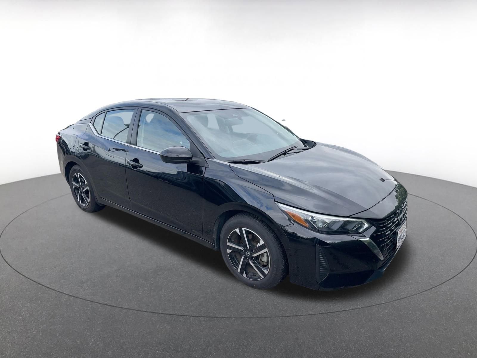 Thumbnail: 2025 Nissan Sentra - 1