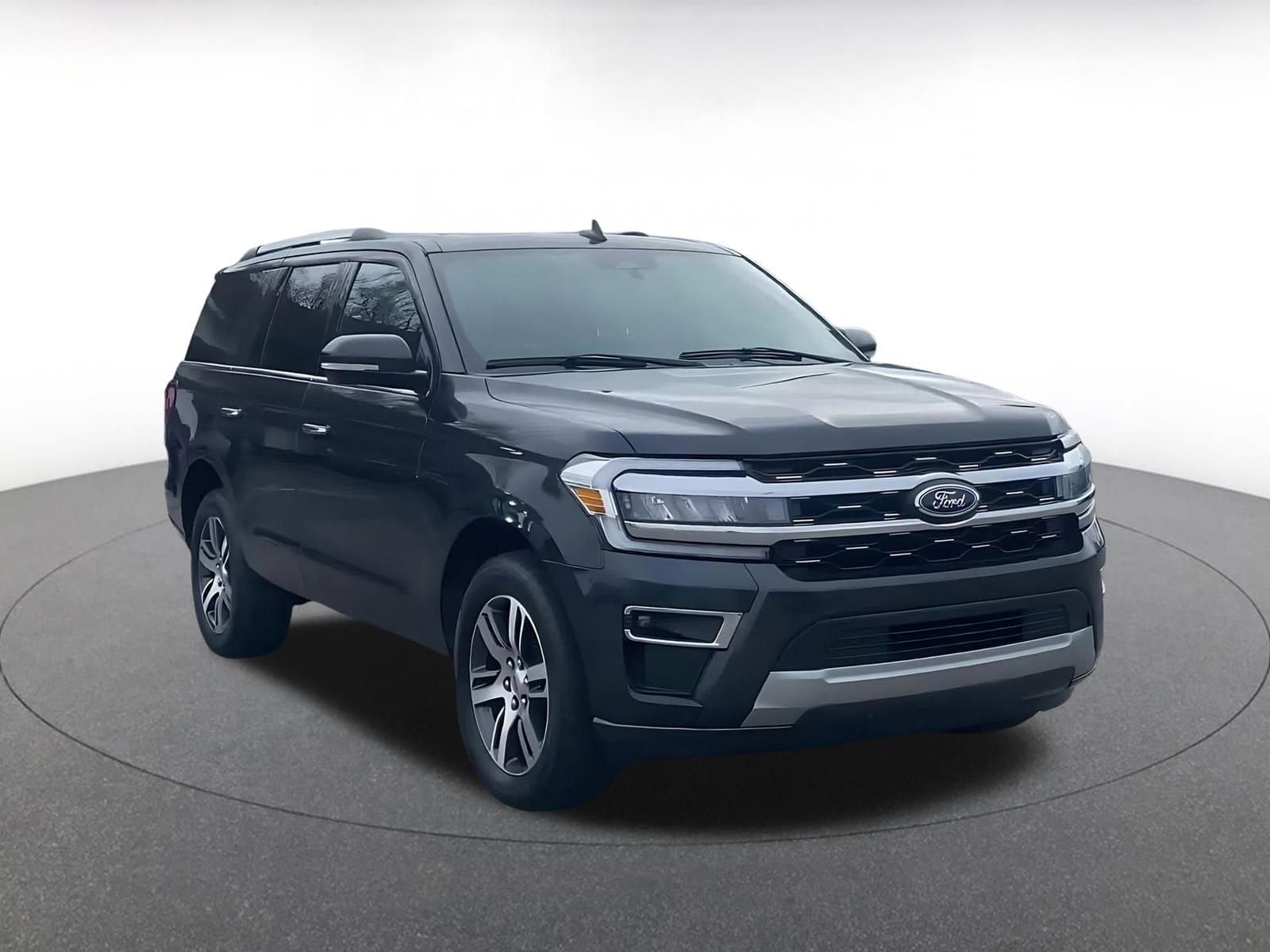 Thumbnail: 2024 Ford Expedition - 3