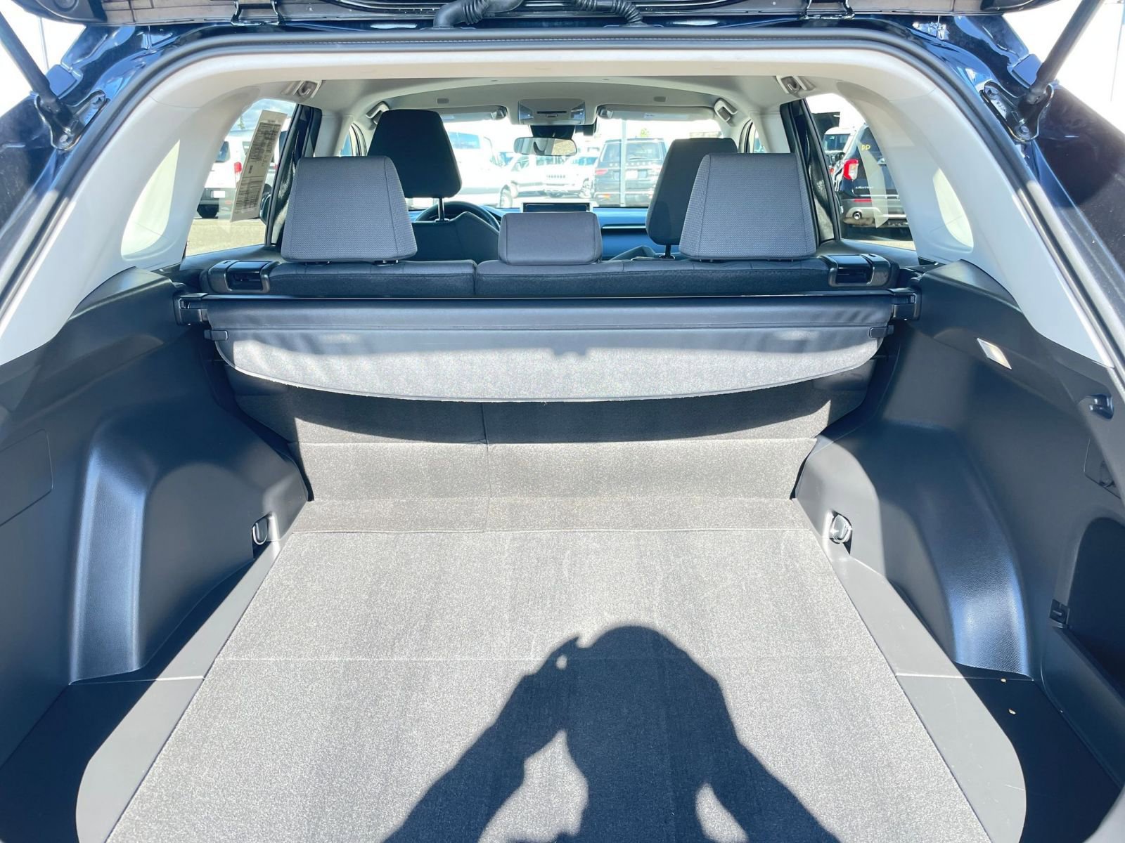 Thumbnail: 2025 Toyota RAV4 - 31