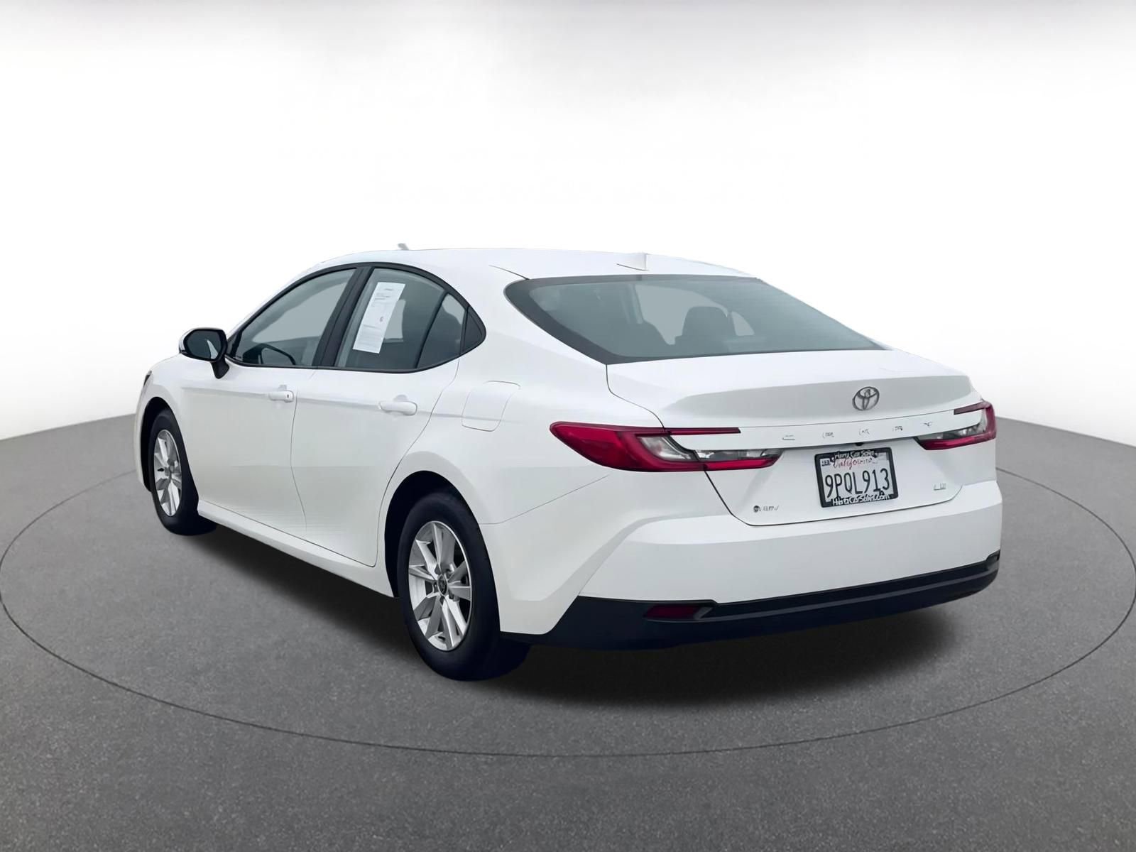 Thumbnail: 2025 Toyota Camry - 11