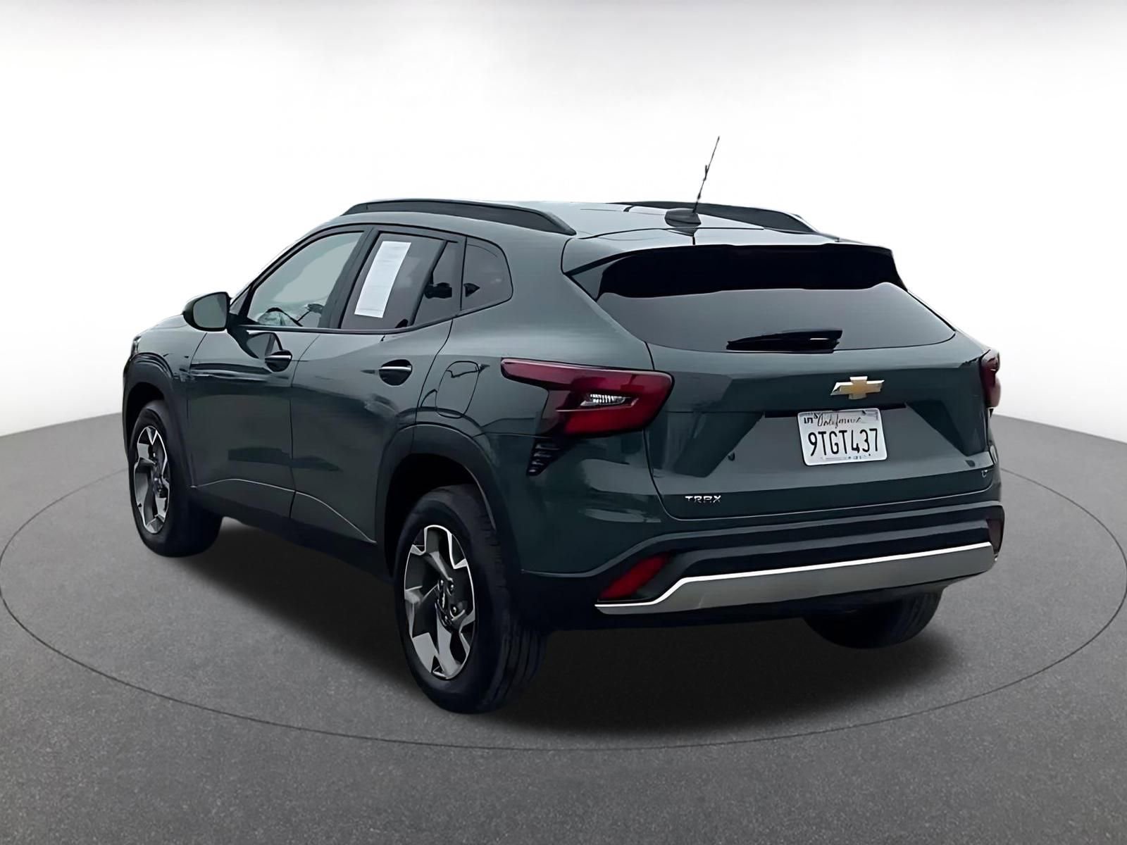 Thumbnail: 2025 Chevrolet Trax - 11