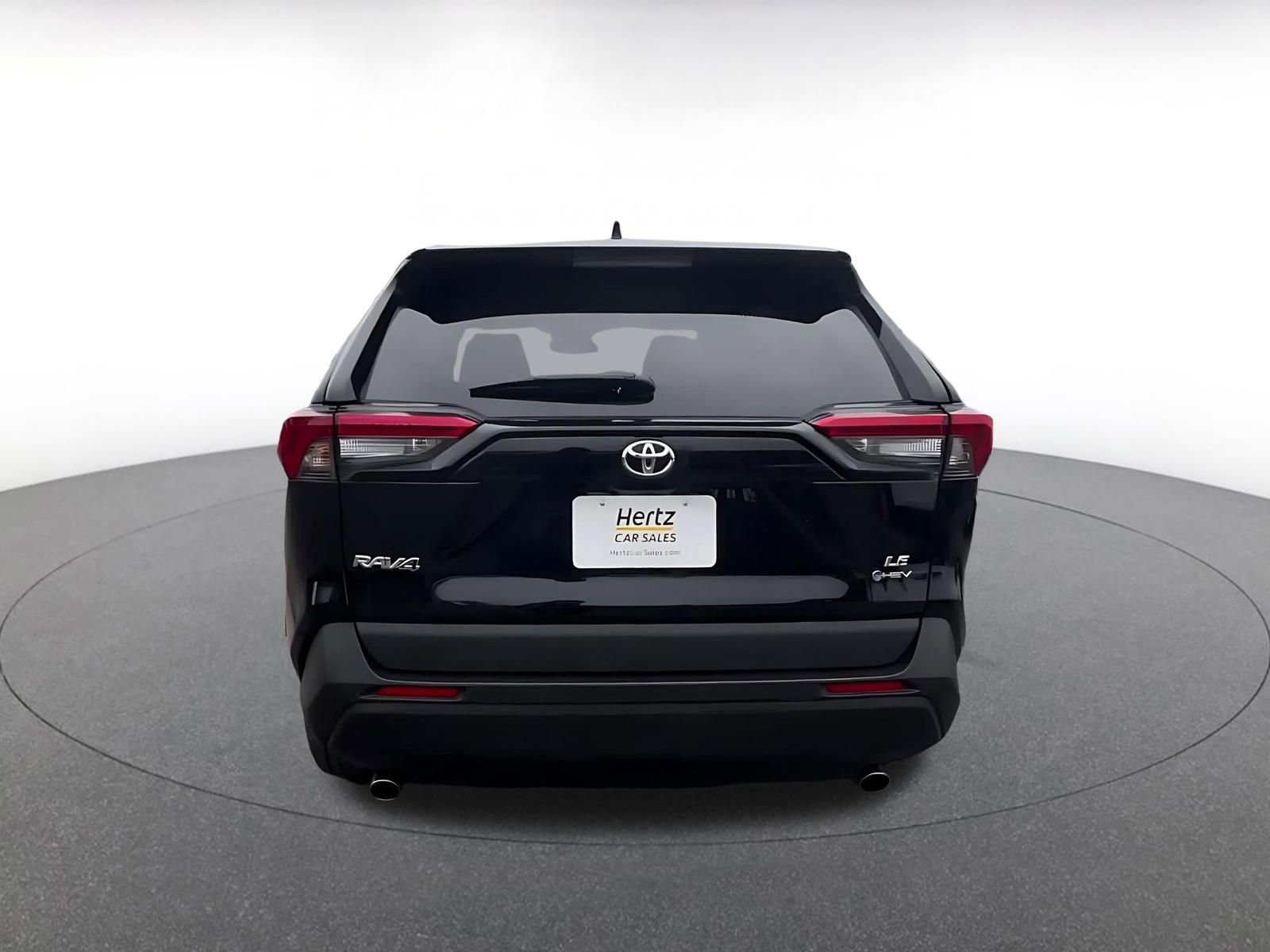 Thumbnail: 2025 Toyota RAV4 - 12