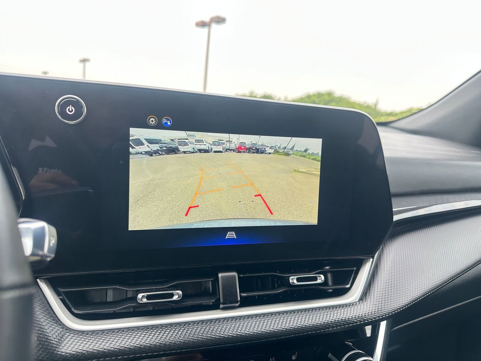 Thumbnail: 2025 Chevrolet Equinox - 17