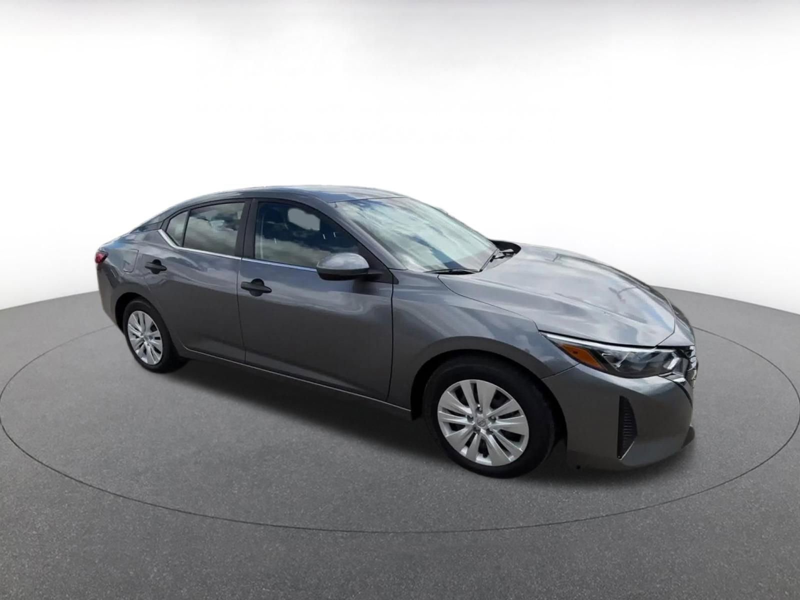 Thumbnail: 2025 Nissan Sentra - 2