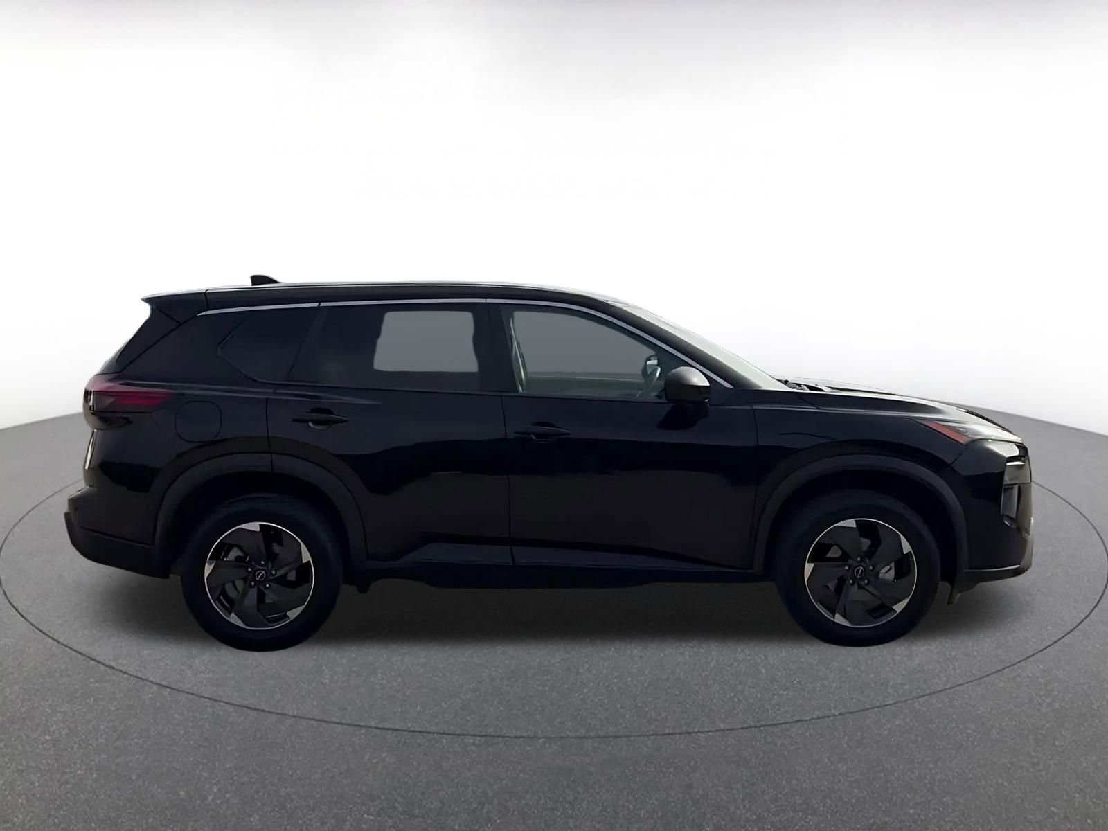 Thumbnail: 2025 Nissan Rogue - 16