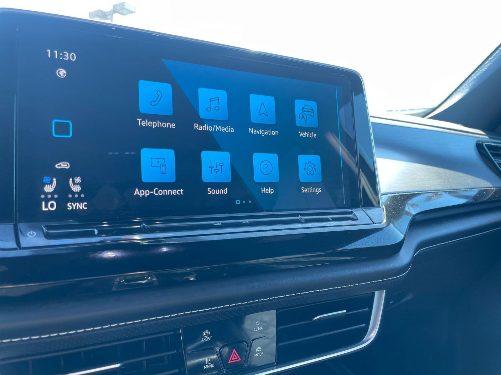 Thumbnail: 2025 Volkswagen Atlas - 20