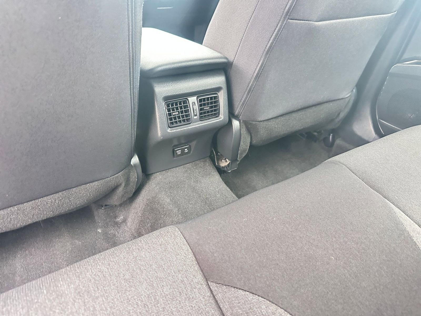 Thumbnail: 2025 Toyota Camry - 24