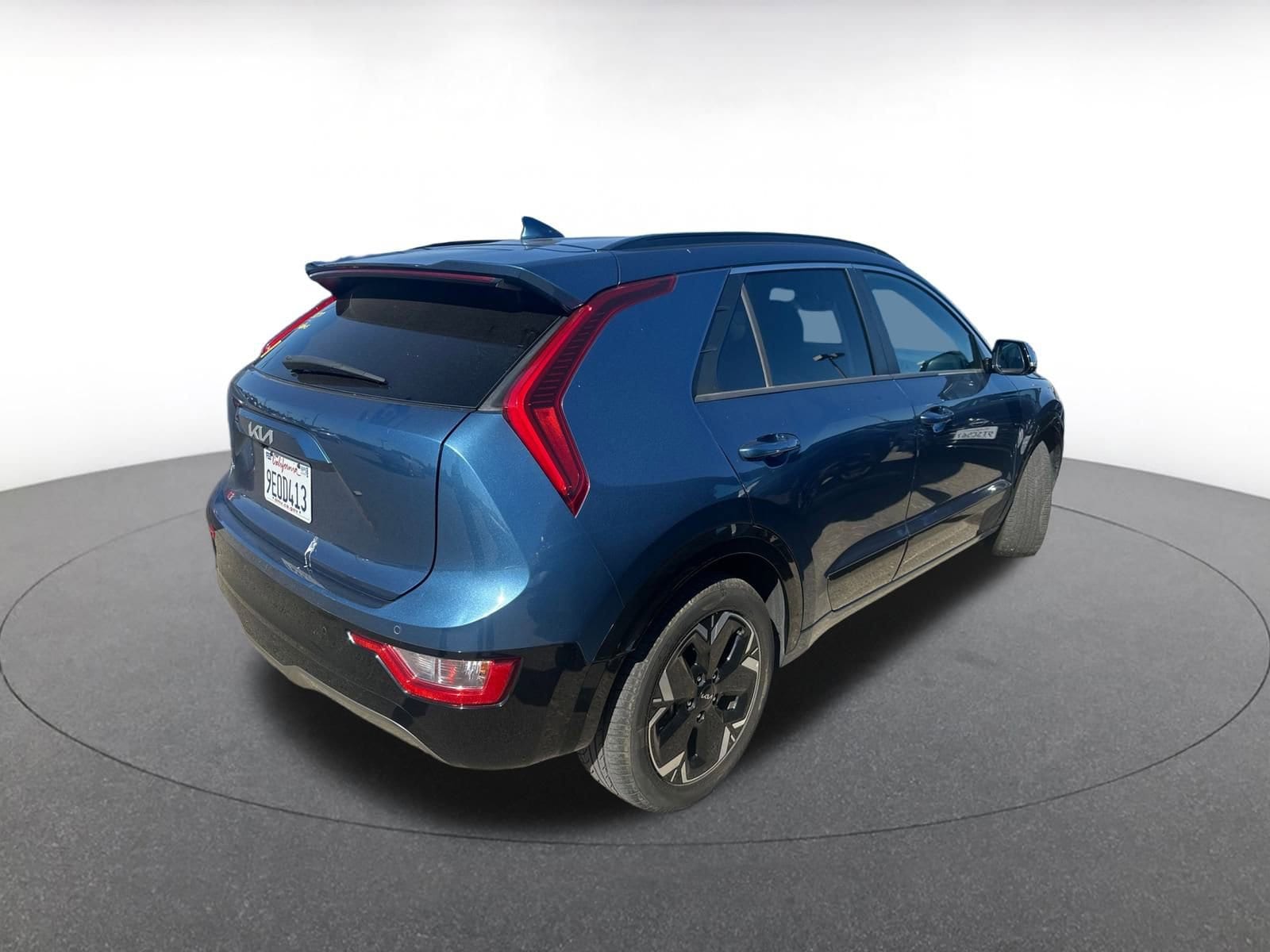 Thumbnail: 2023 Kia Niro - 5