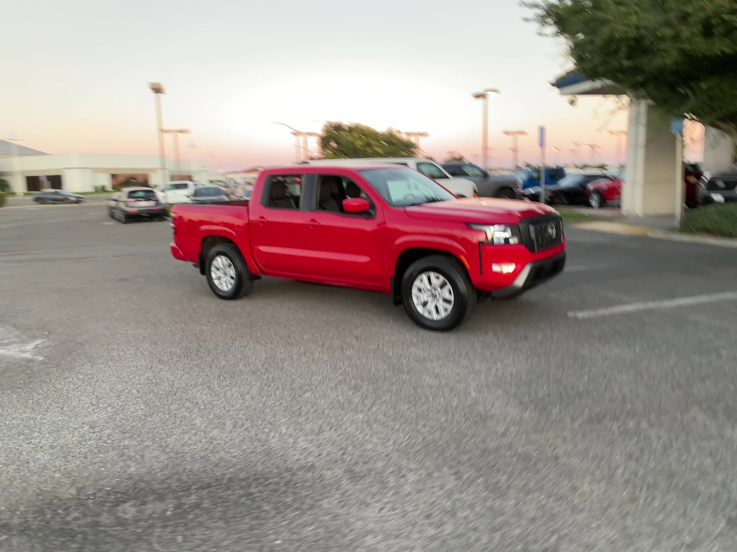 2022 Nissan Frontier SV 6