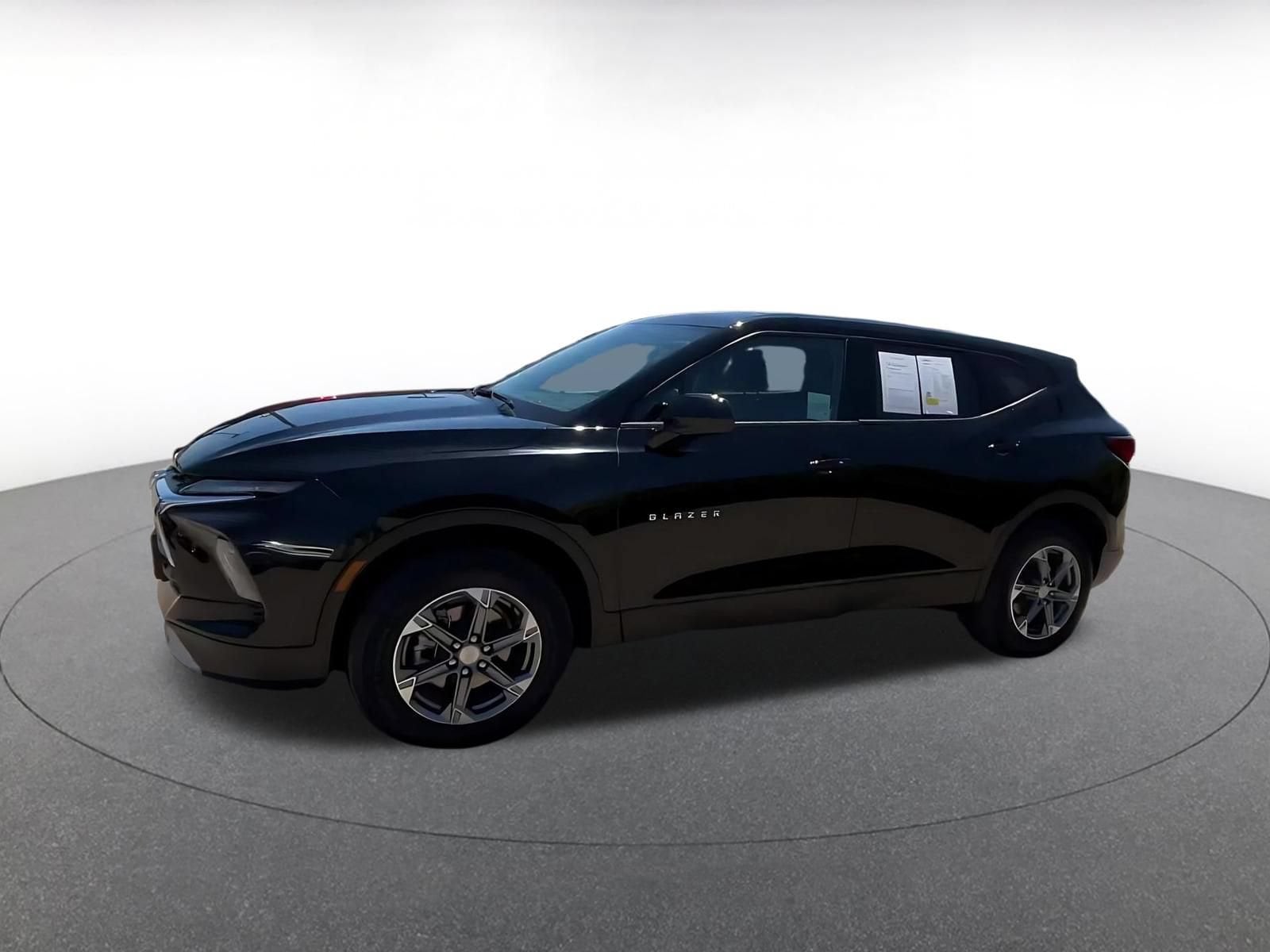 Thumbnail: 2026 Chevrolet Blazer - 8