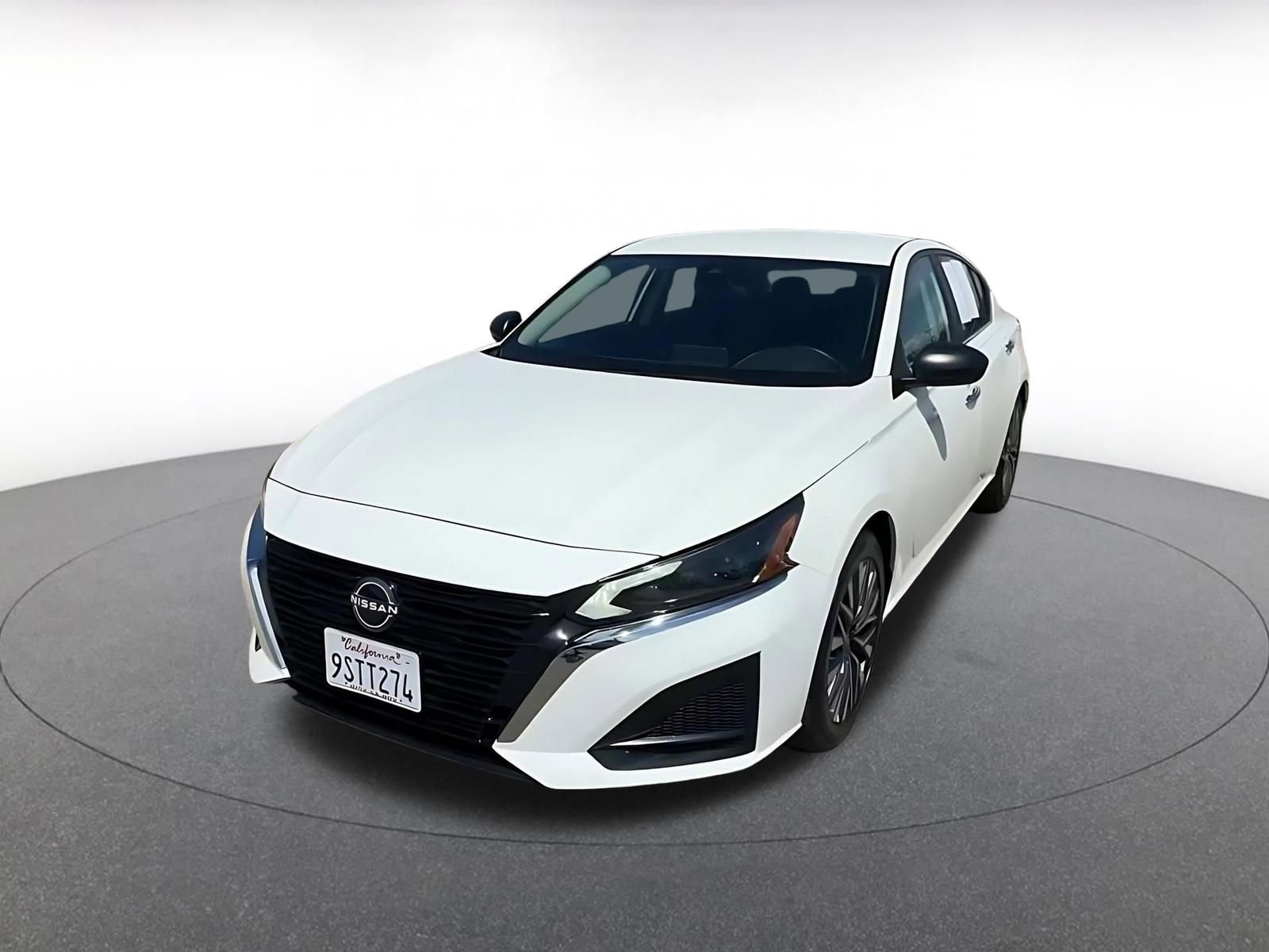 Thumbnail: 2025 Nissan Altima - 7