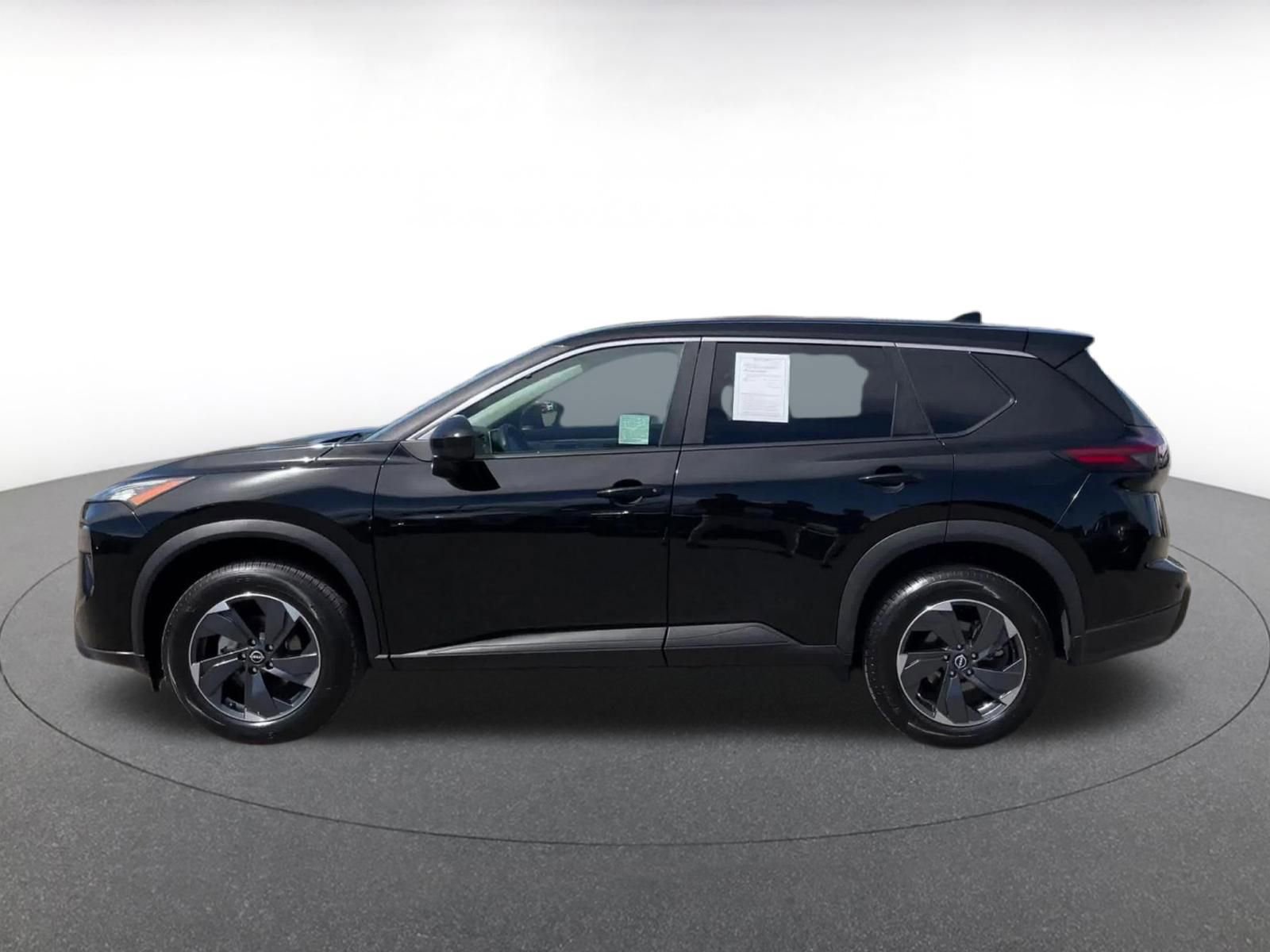 Thumbnail: 2025 Nissan Rogue - 9
