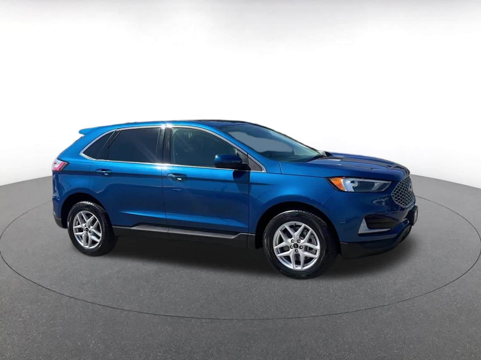 Thumbnail: 2024 Ford Edge - 2