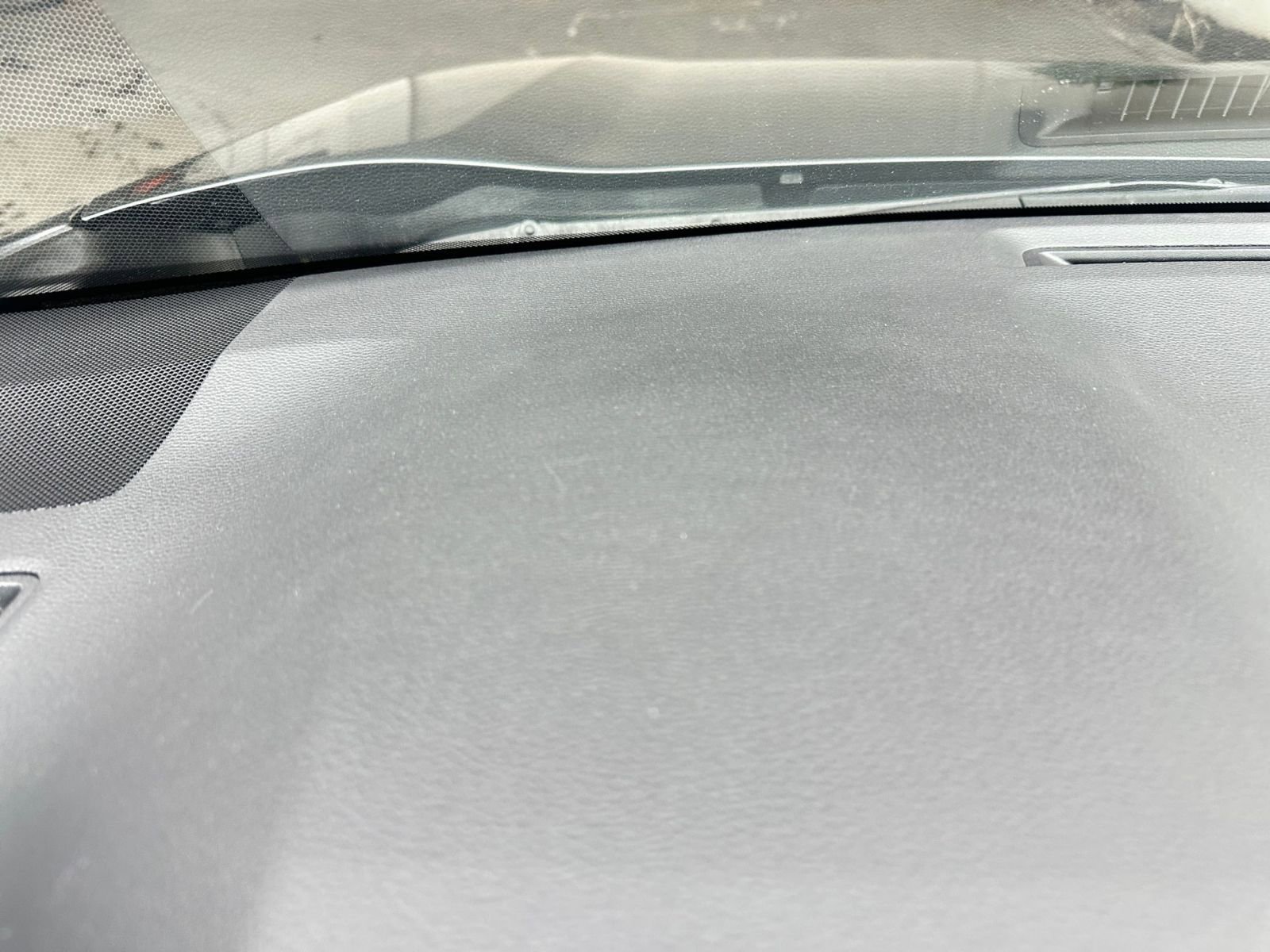 Thumbnail: 2025 Toyota RAV4 - 34