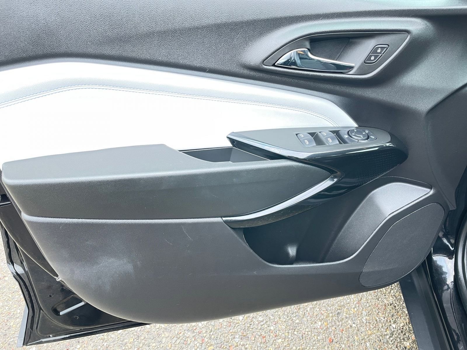 Thumbnail: 2025 Chevrolet Trax - 20