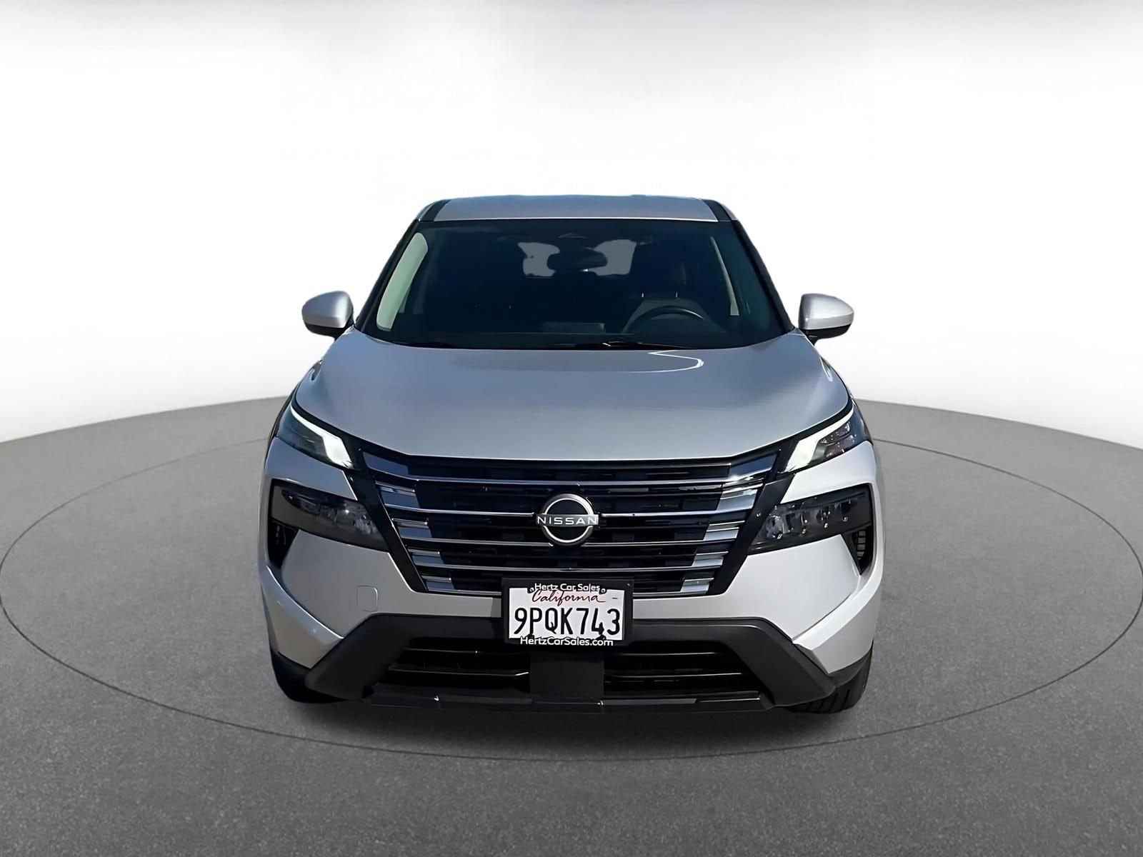 Thumbnail: 2025 Nissan Rogue - 4